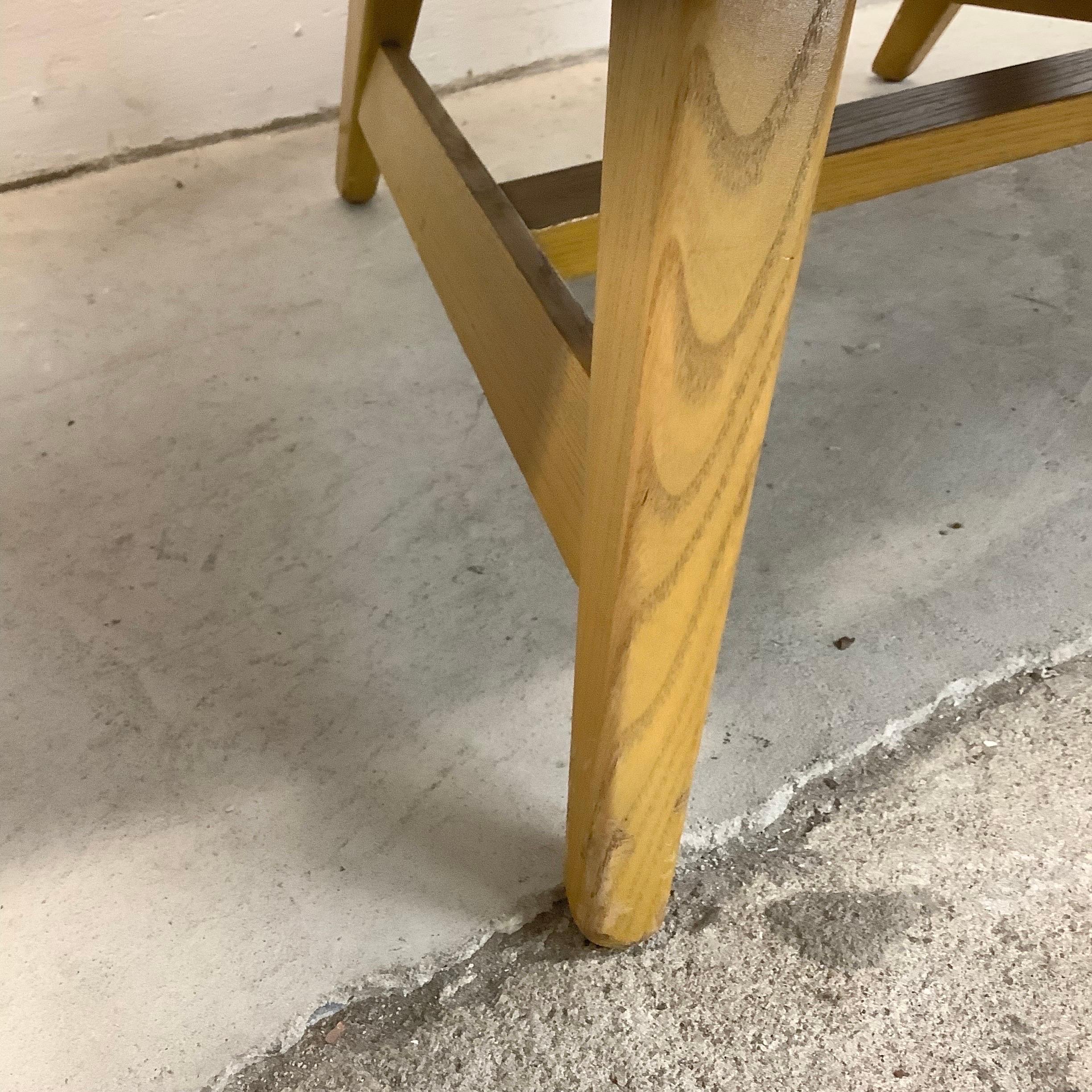 Paire de chaises longues à dossier baril du milieu du siècle dernier en vente 7