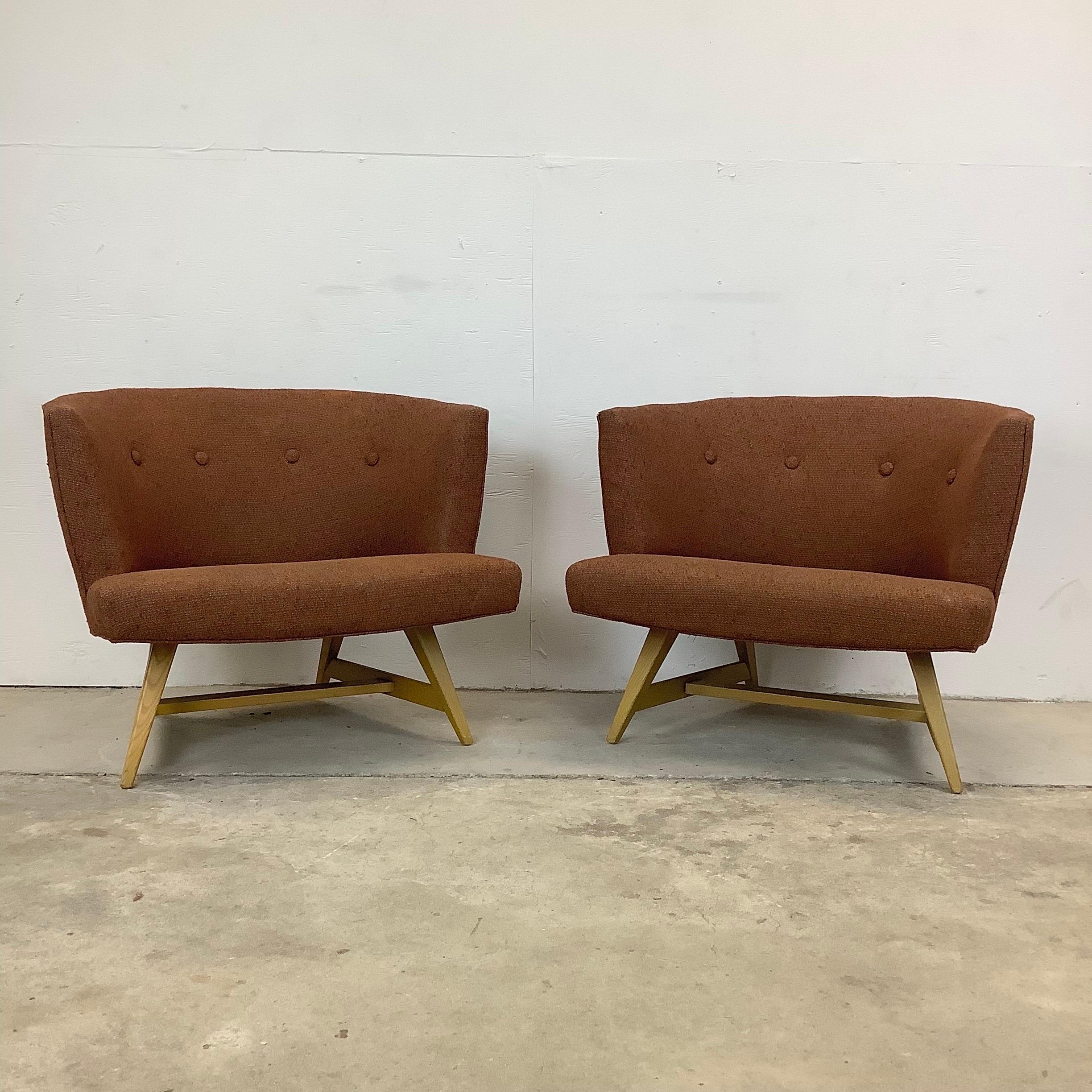 20th Century Pair Mid-Century Barrel Back Lounge Chairs For Sale