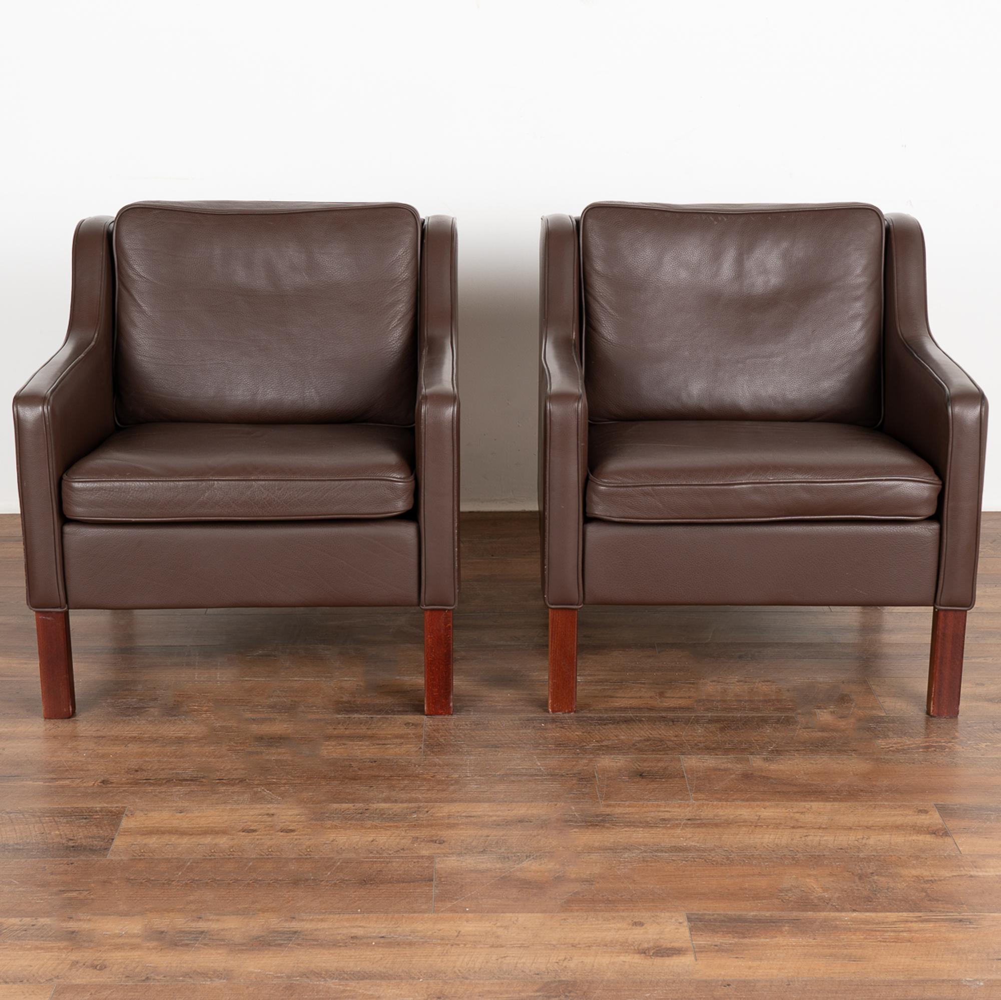 Mid-Century Modern Pair, Midcentury Brown Leather Arm Chairs, Denmark, circa 1960-70 For Sale