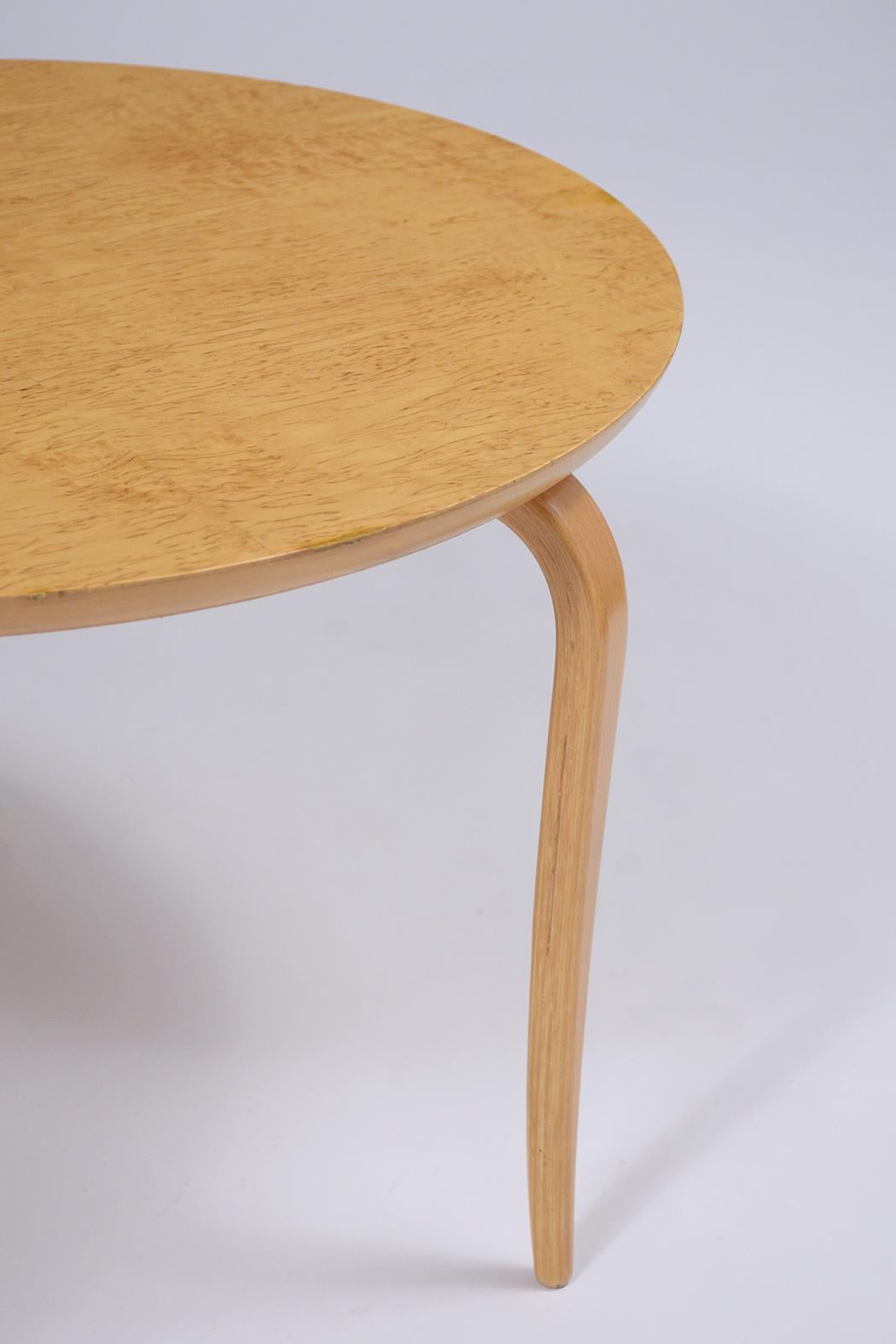 Stained Vintage Bruno Mathsson for Dux Burled Wood Side Tables - Restored Elegance For Sale