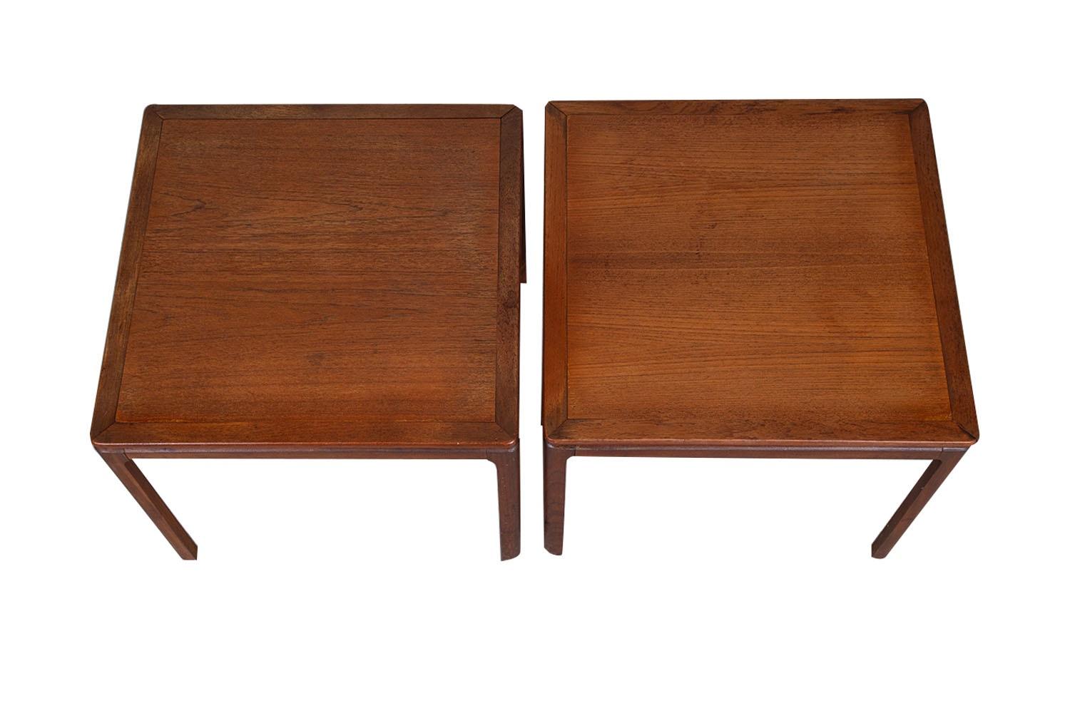 Mid-Century Modern Paire de tables d'appoint danoises Dux Teck du milieu du siècle style Parson en vente
