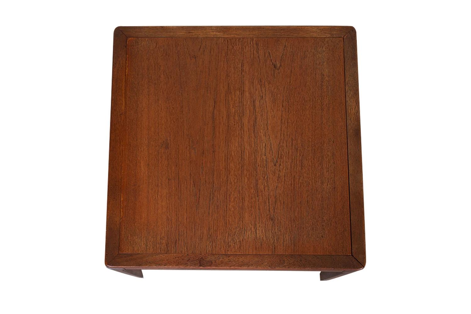 Paire de tables d'appoint danoises Dux Teck du milieu du siècle style Parson en vente 3