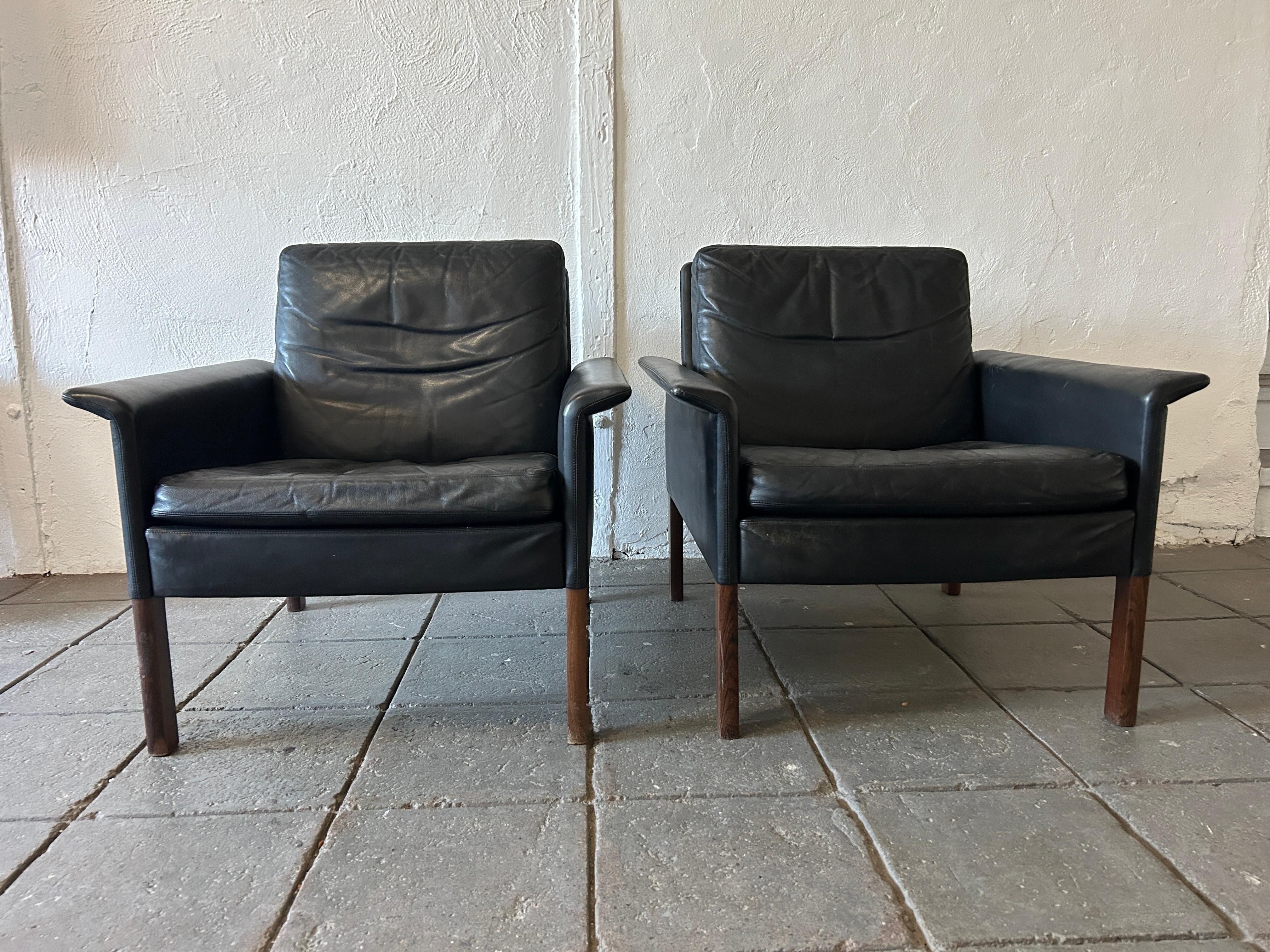 Mid-20th Century Pair Mid-Century Danish Modern Hans Olsen Black Leather Lounge Chairs Model 500 For Sale