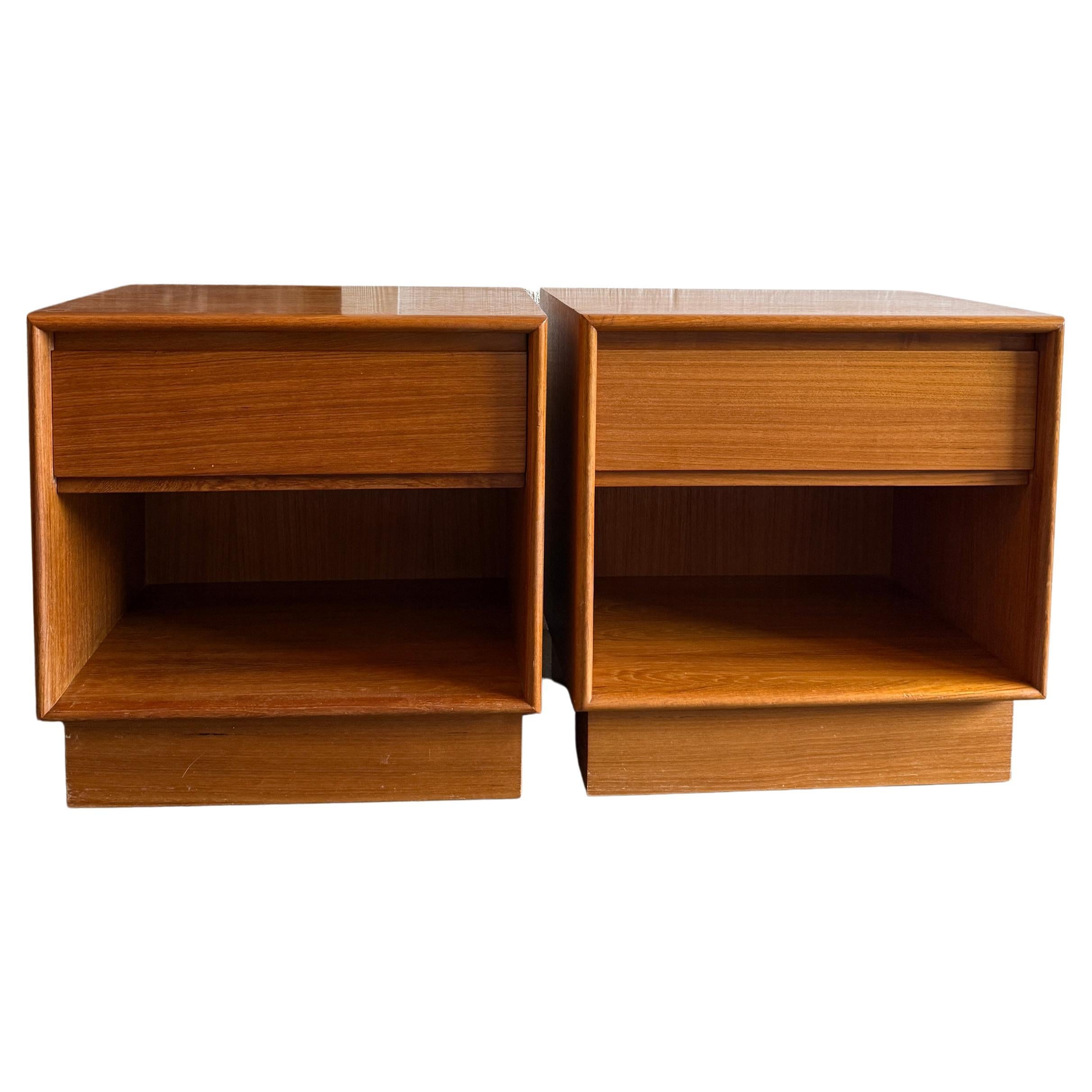 Pair Mid century danish modern light teak single drawer Nightstands by Art Furn For Sale