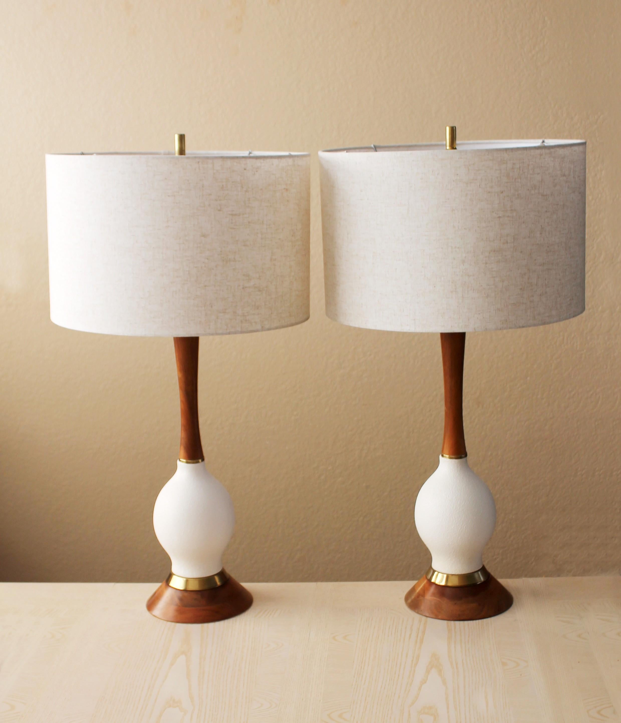 Mid-Century Modern PAIR! Mid Century Danish Modern Table Lamps Brass Teak Plaster! Clean Design! For Sale