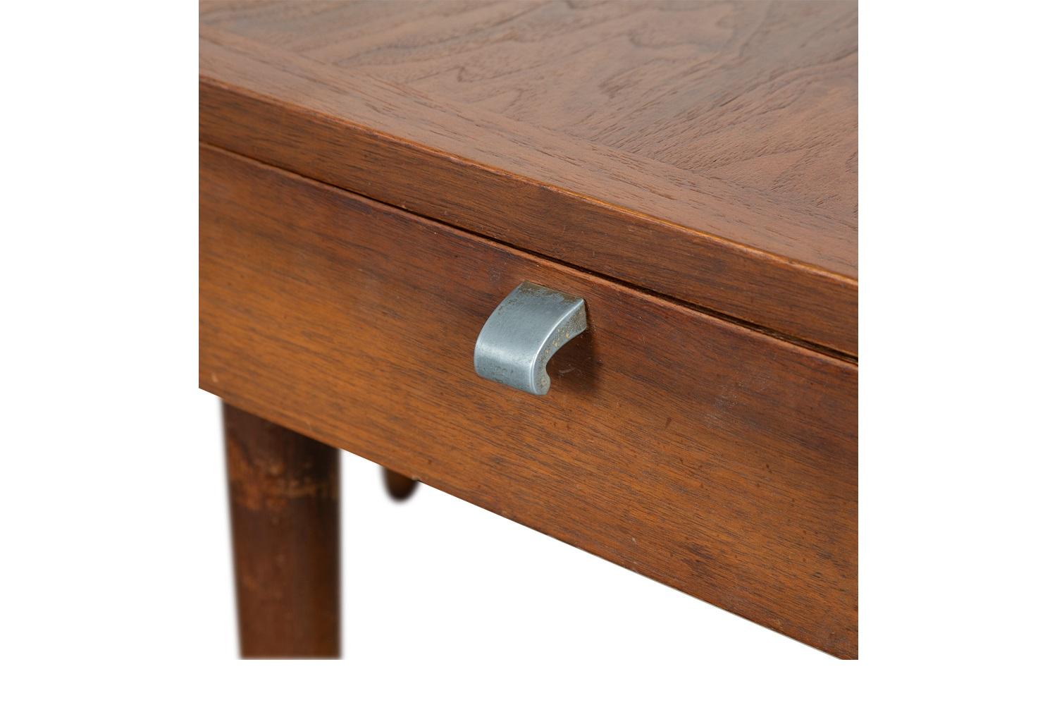 Pair Mid-Century End Side Tables Nightstands American of Martinsville For Sale 1