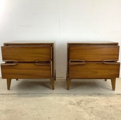 Pair Mid-Century "Finesse" Nightstands by Unagusta