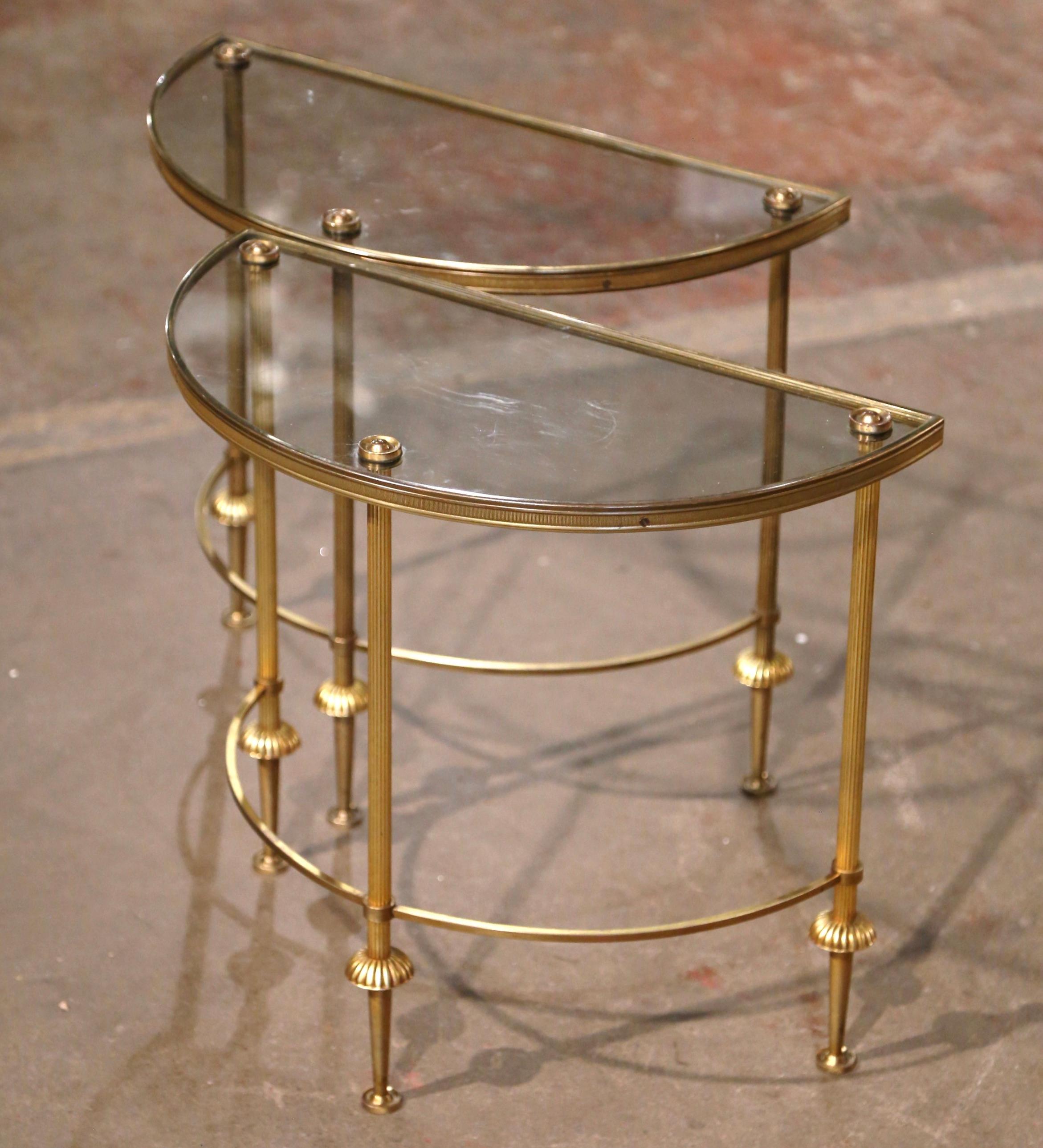 Pair Mid-Century French Brass & Glass Demi-Lune Side Tables Maison Baguès Style In Excellent Condition In Dallas, TX