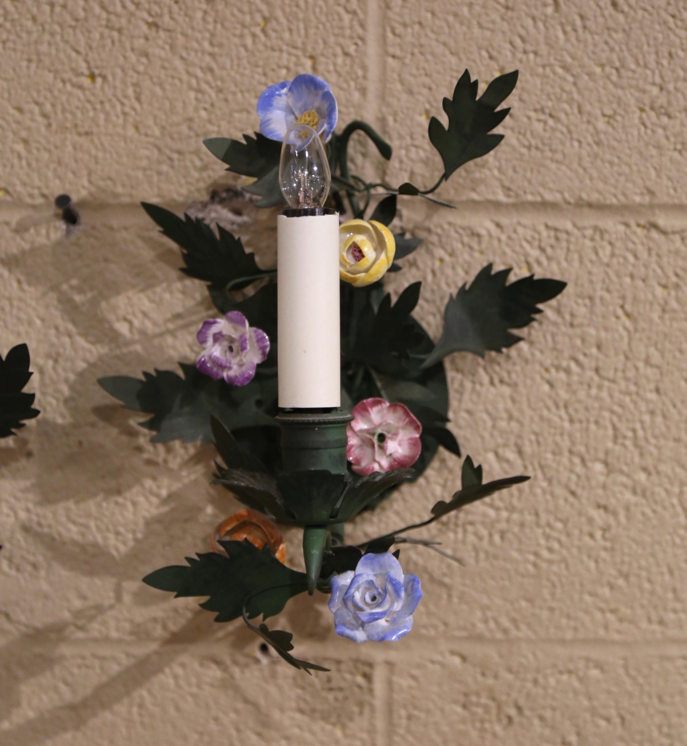 Pair Mid-Century French Green Painted Metal and Porcelain Flowers Wall Sconces In Excellent Condition In Dallas, TX