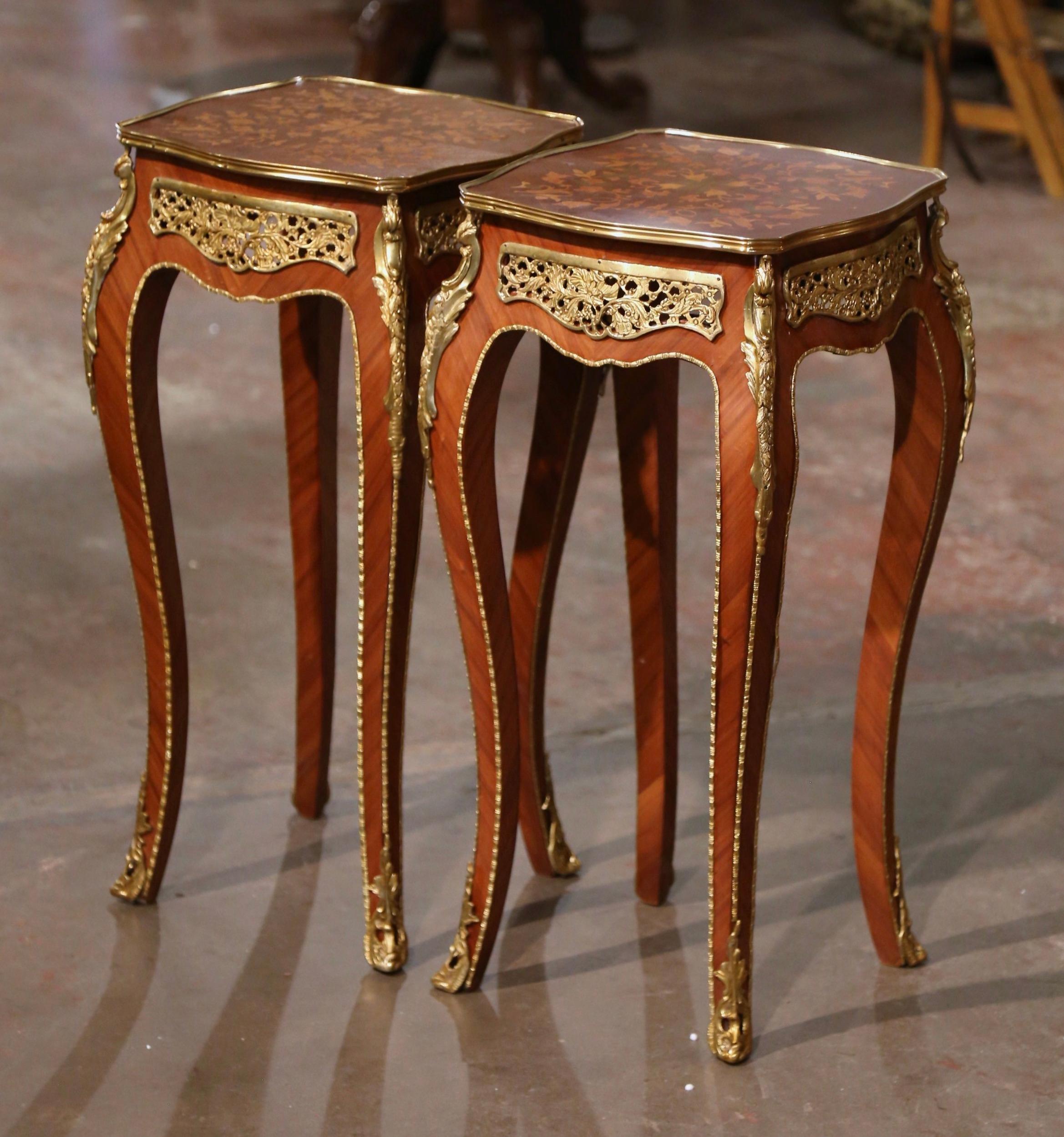 20th Century Pair Mid-Century French Louis XV Marquetry Inlaid and Ormolu Mounted Side Tables For Sale