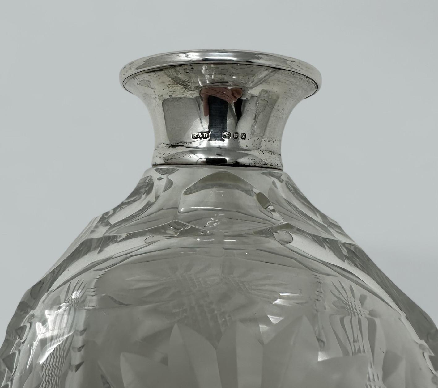 Paire de carafes à vin Spirits du milieu du siècle en cristal et argent sterling, 1966 Bon état - En vente à Dublin, Ireland