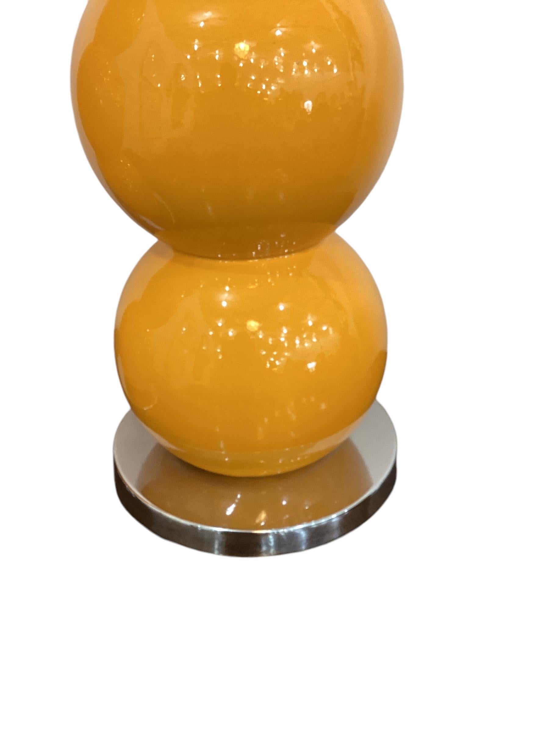 Céramique Paire de lampes orange à boules empilées de style George Kovacs du milieu du siècle dernier en vente
