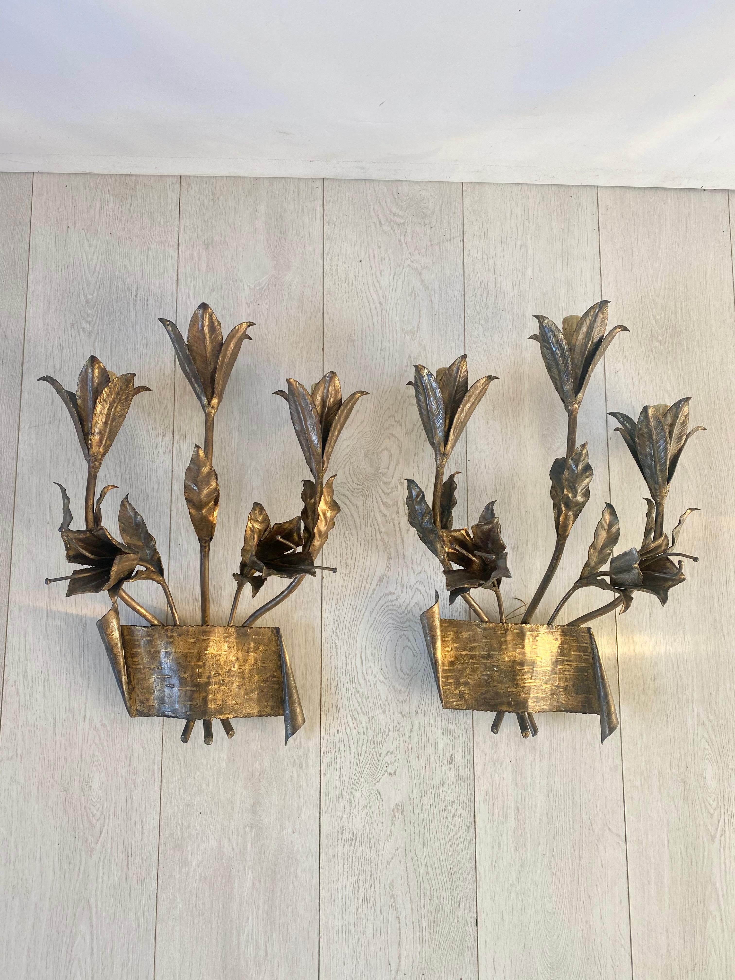 Pair Mid Century Gilt Metal Lily Spanish Sconces For Sale 5