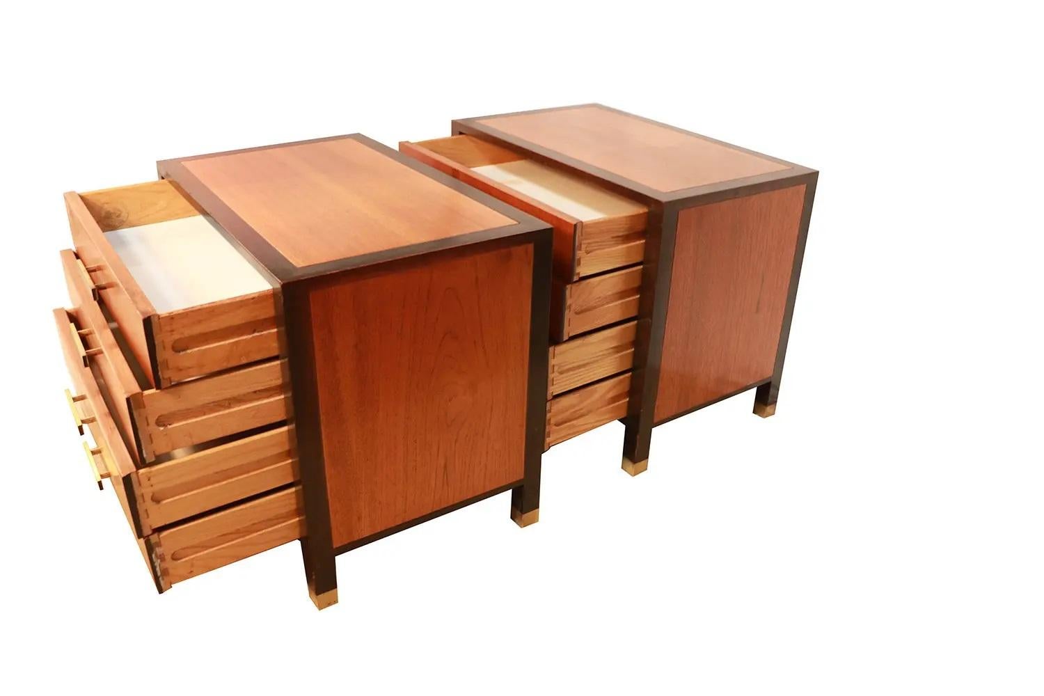 Mid-20th Century Pair Mid Century Harvey Probber Nightstands End Tables For Sale