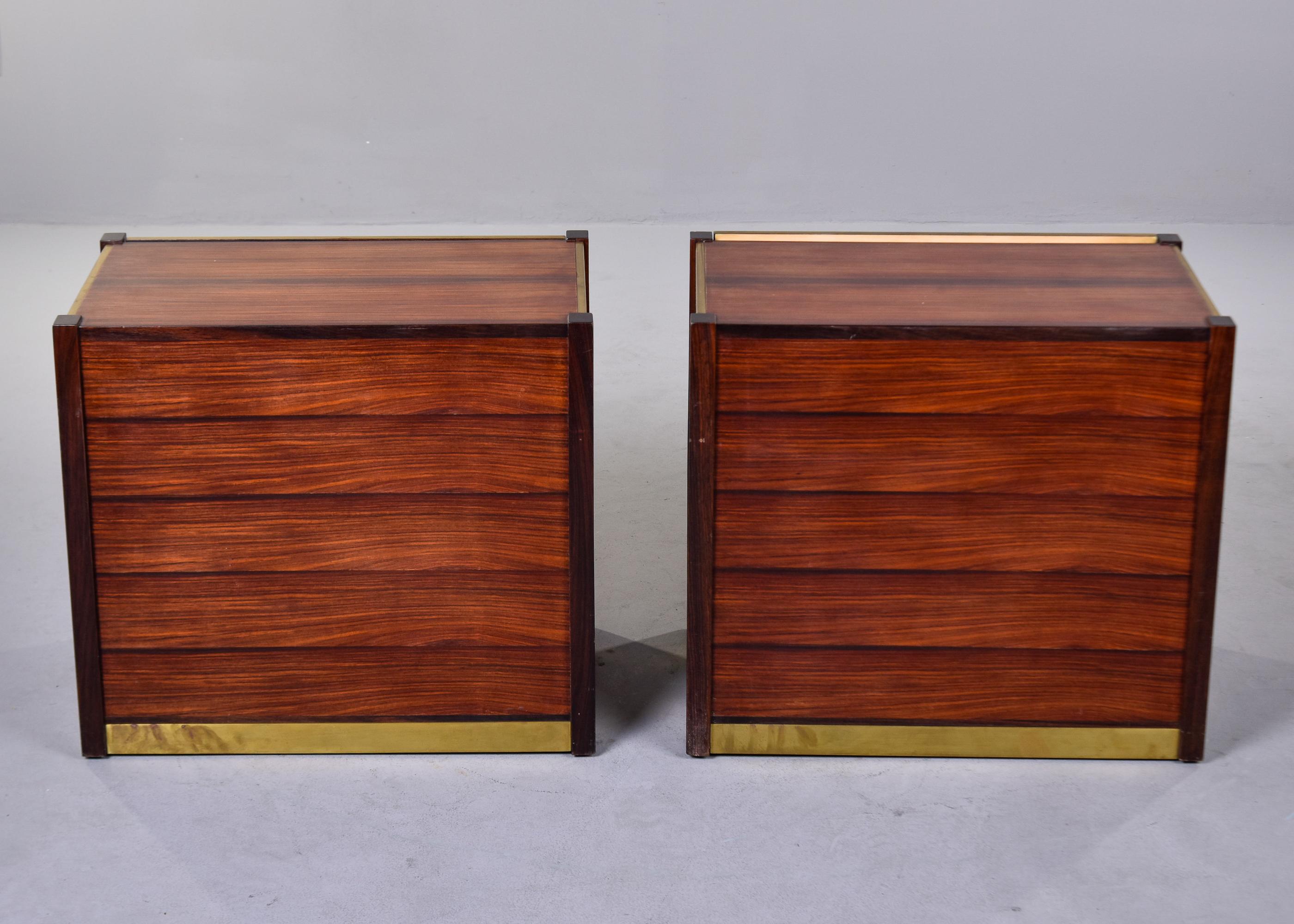 Pair Midcentury Italian Brass and Rosewood Four Drawer Chests For Sale 5