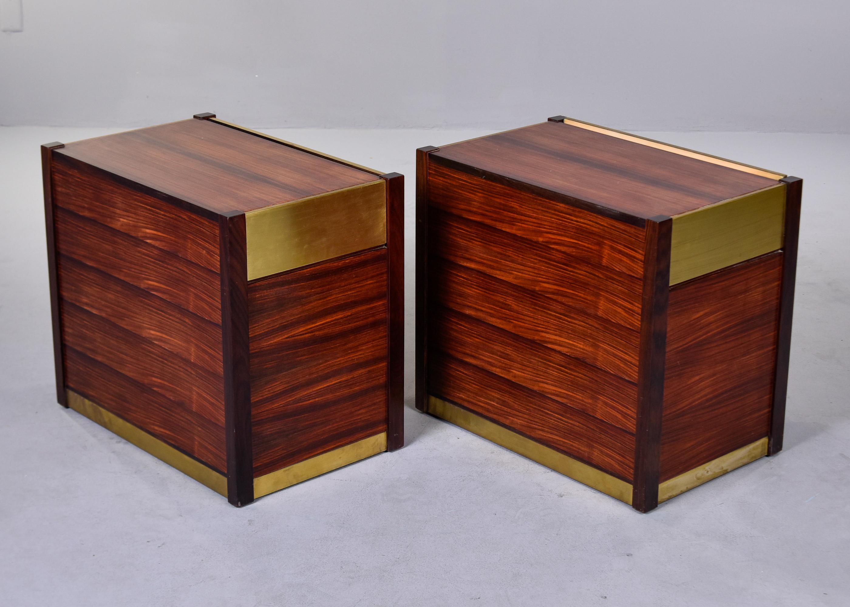 Pair Midcentury Italian Brass and Rosewood Four Drawer Chests For Sale 6