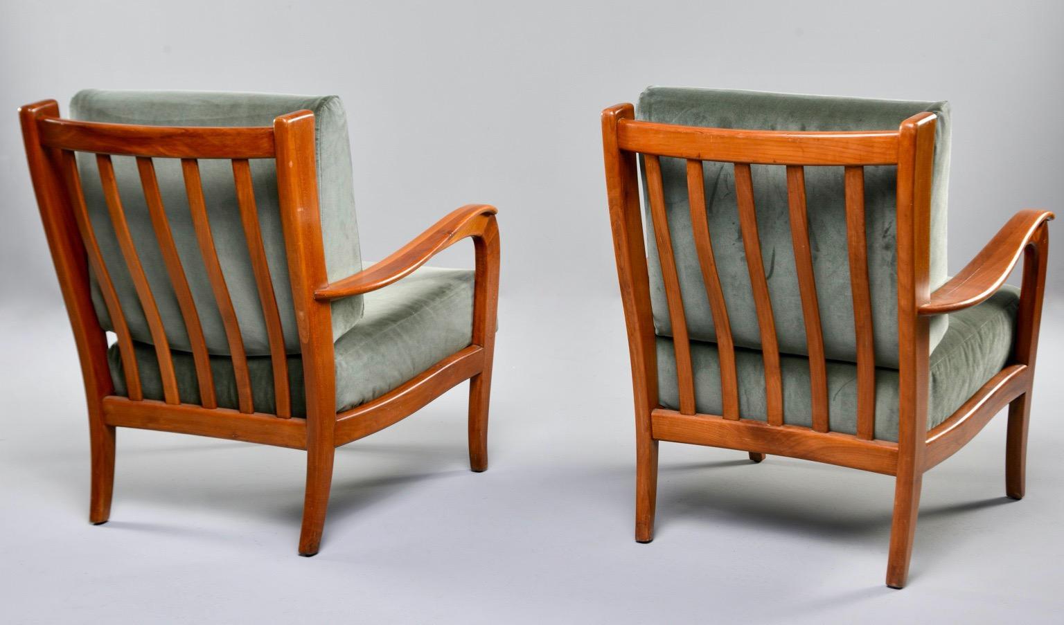 Pair of Midcentury Italian Cherrywood Chairs with Green Velvetc 1