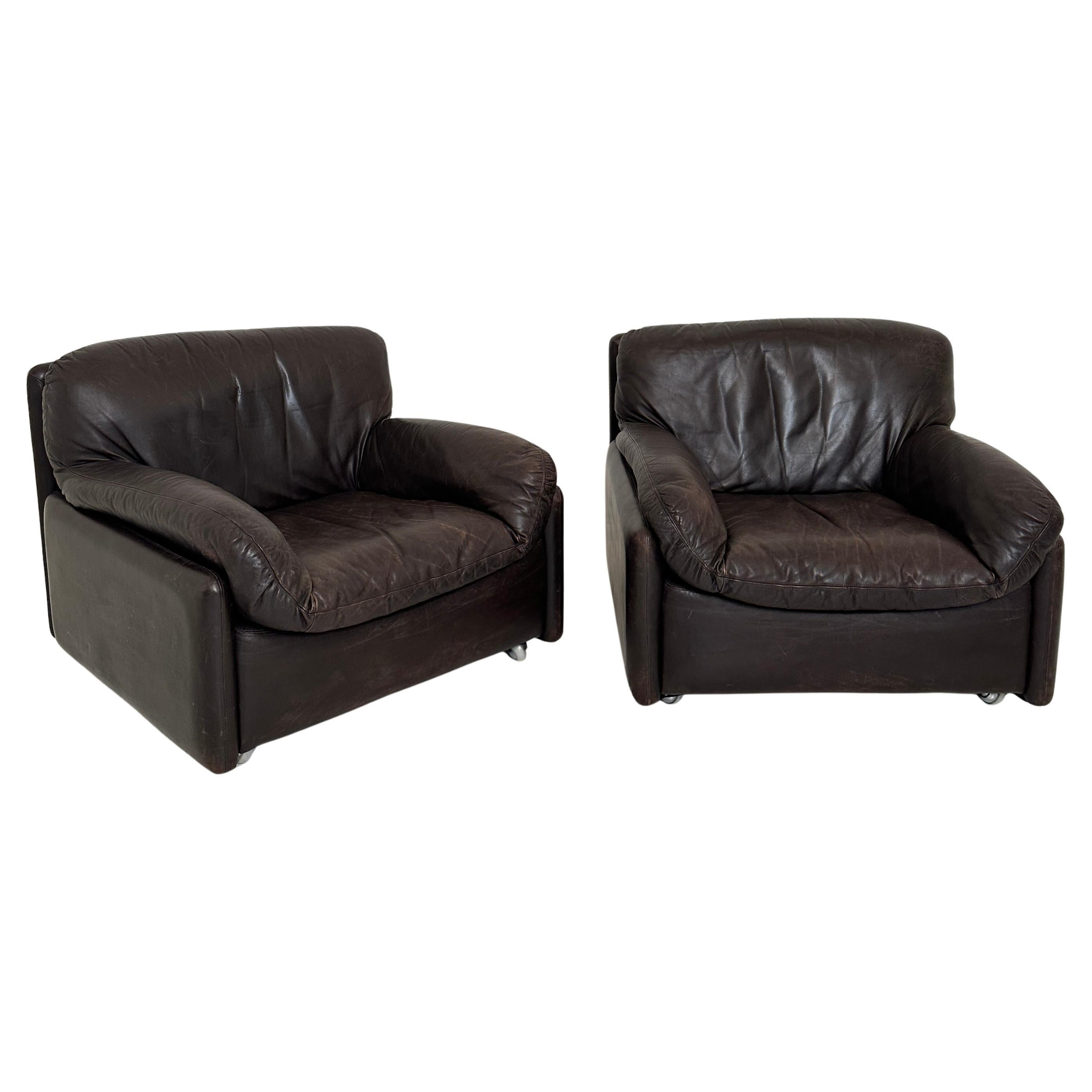 Pair Mid Century Italian Club Chairs in Brown Leather, around 1970