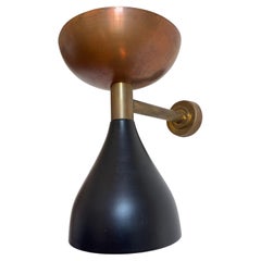 Paire d'appliques Diabolo italiennes du milieu du siècle, style Stilnovo, laiton cuivre noir, 1950