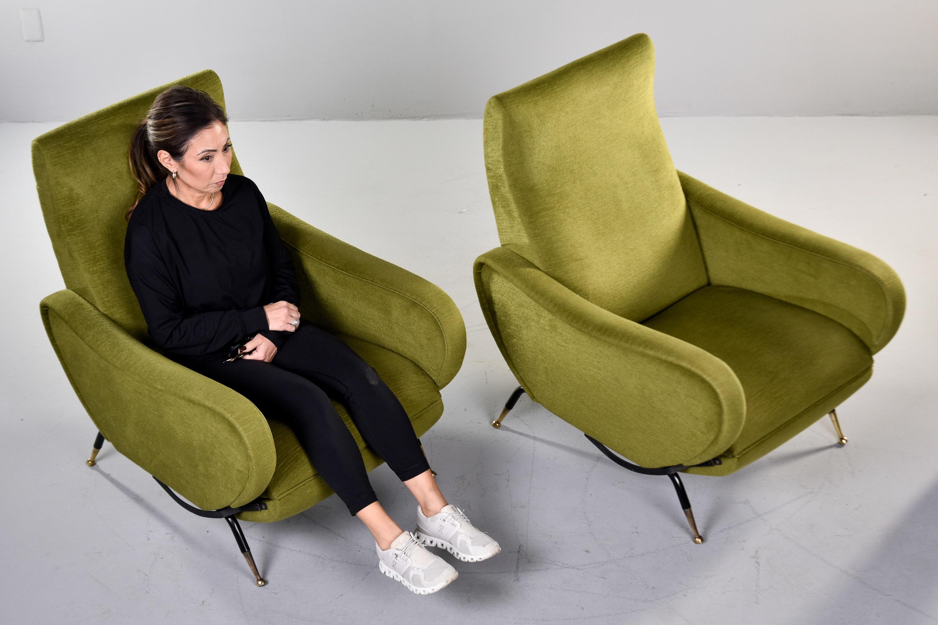 Pair Mid Century Italian Reclining Lounge Chairs 3