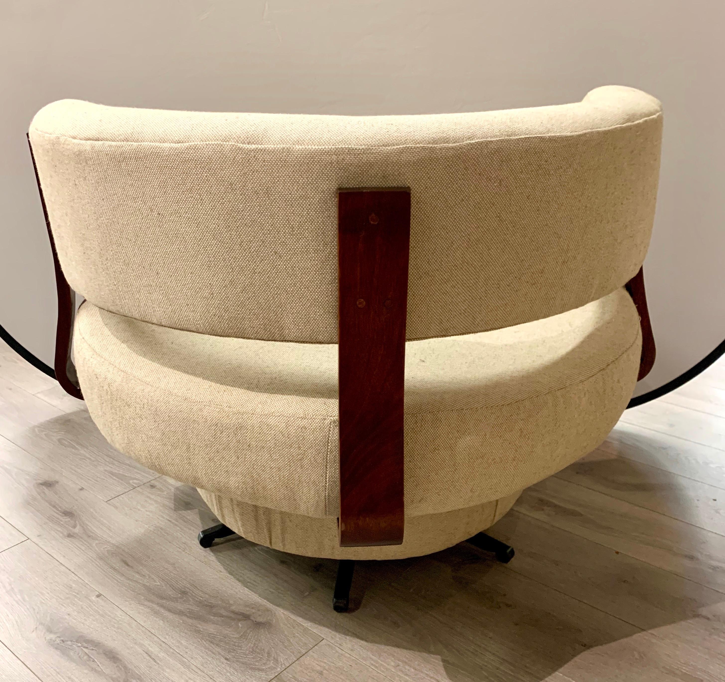 Mid-Century Modern Pair of Midcentury Large Round Swivel Chairs Newly Upholstered in Oatmeal Fabric