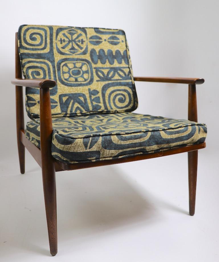 Pair of Mid Century  Lounge Chairs by Baumritter In Good Condition In New York, NY