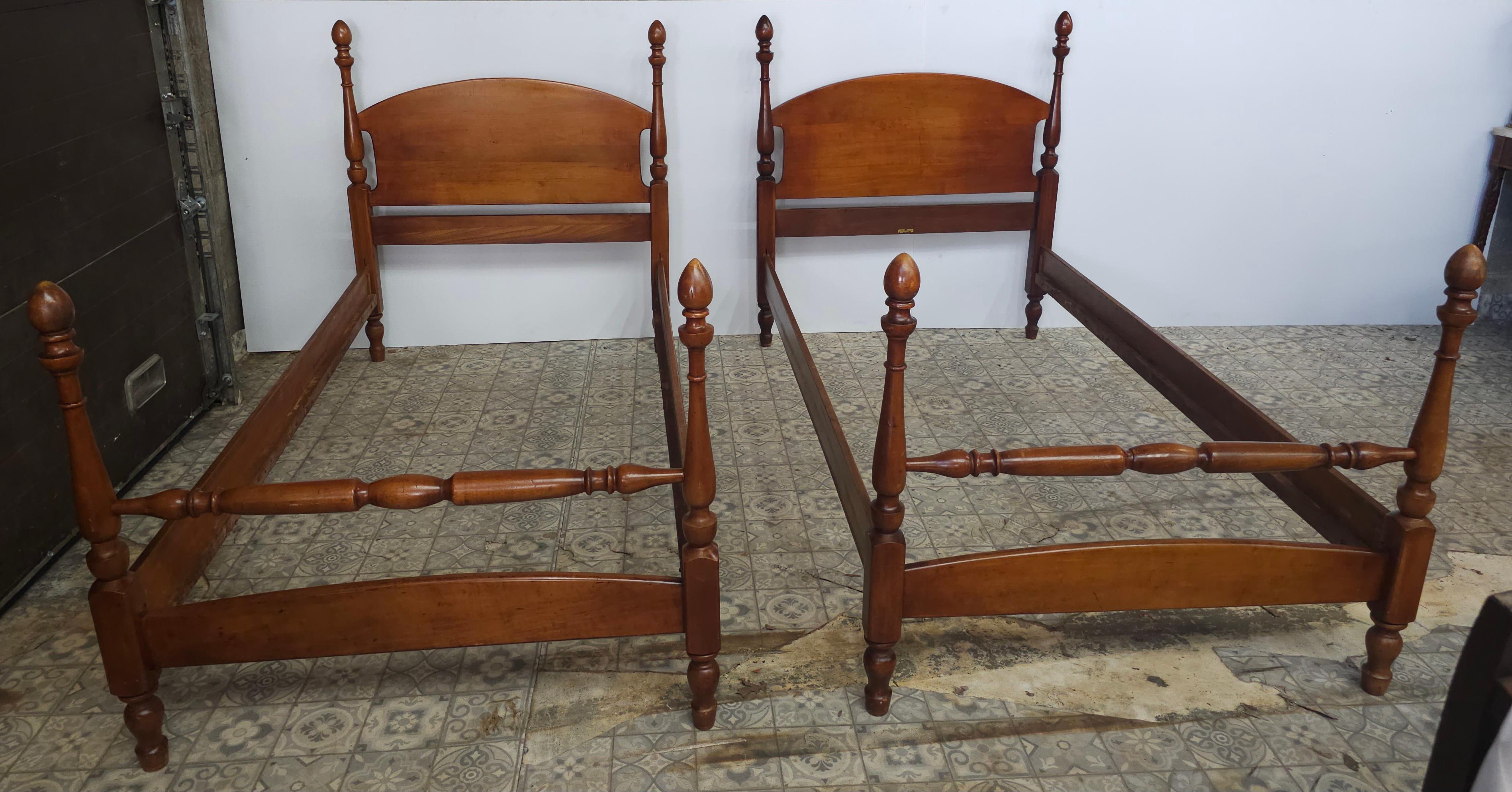A Pair Mid Century Maple Semi Poster Twin Beds by J.B. Van Sciver Furniture Co.
 Measures 42