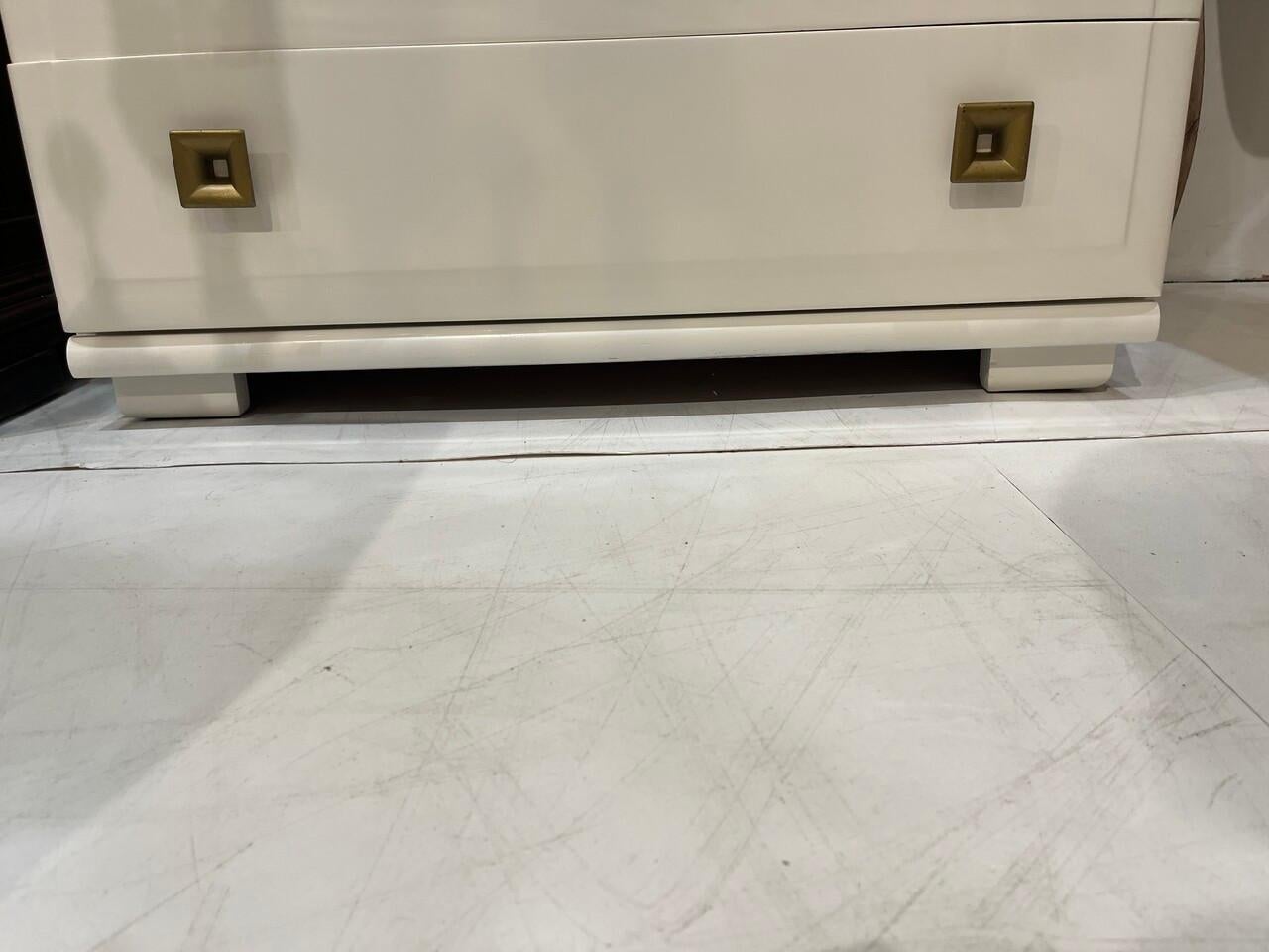 Coppia di cassapanche laccate Mengel della metà del secolo scorso In condizioni buone in vendita a Houston, TX