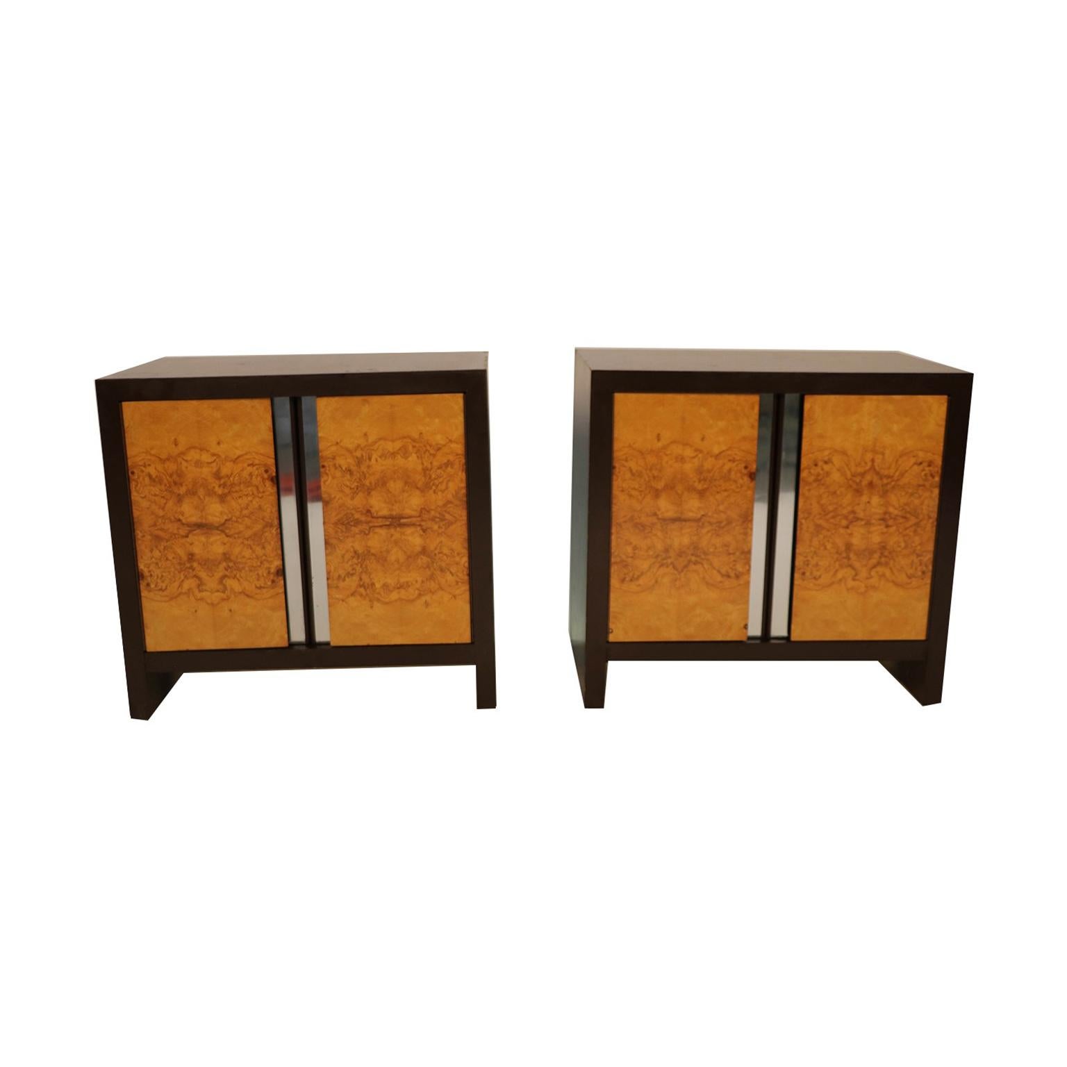 Handsome, richly grained burl wood, ebony, Mid-Century Modern, nightstands or end tables, attributed to Milo Baughman. Expertly crafted, these absolute jewels remain in clean vintage condition. Each features an ebonized wood frame with a square top,