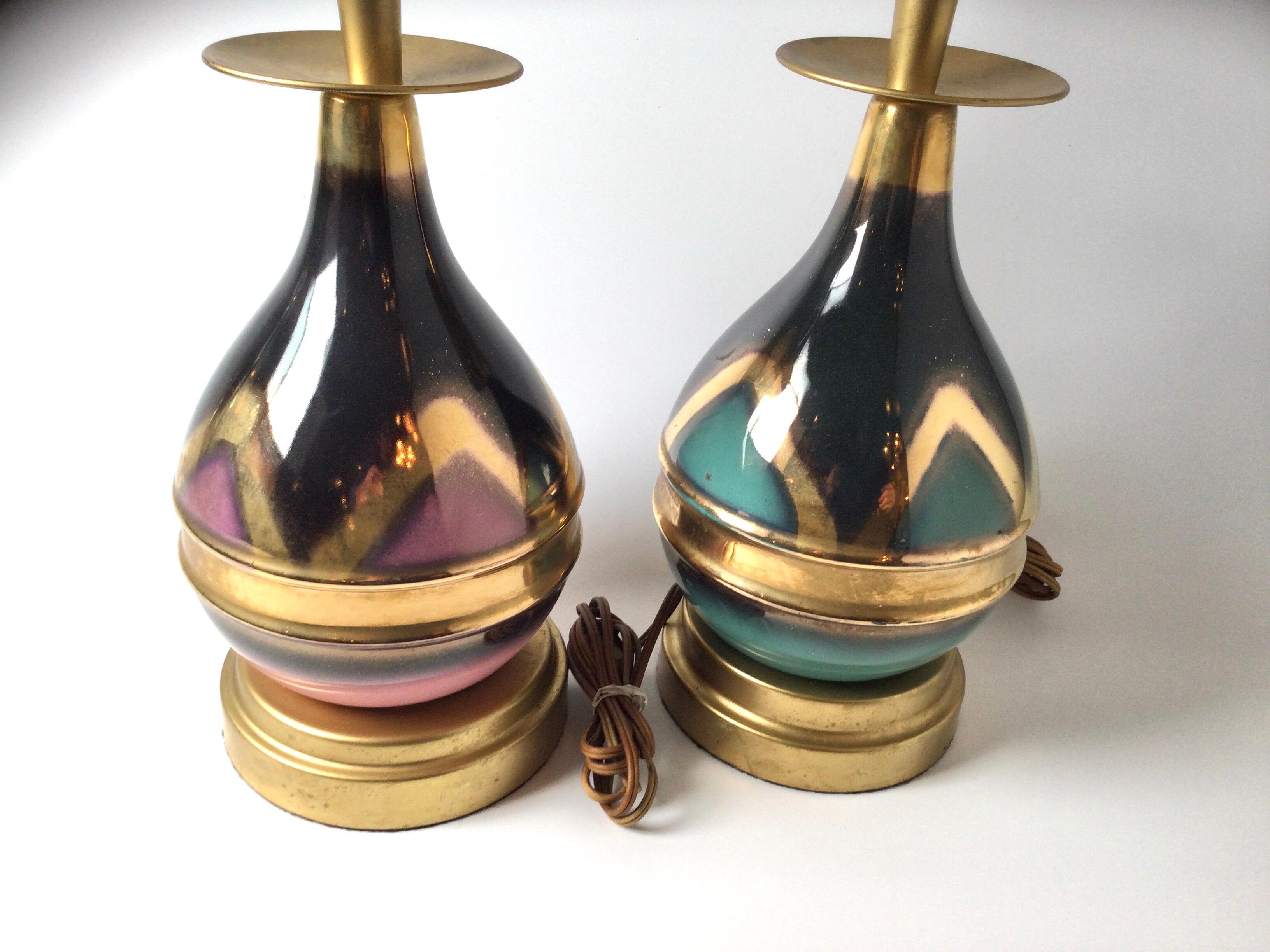 Pair of Mid-Century Modern 1950s Metal and Metallic Glazed Porcelain Lamps In Excellent Condition For Sale In Lambertville, NJ