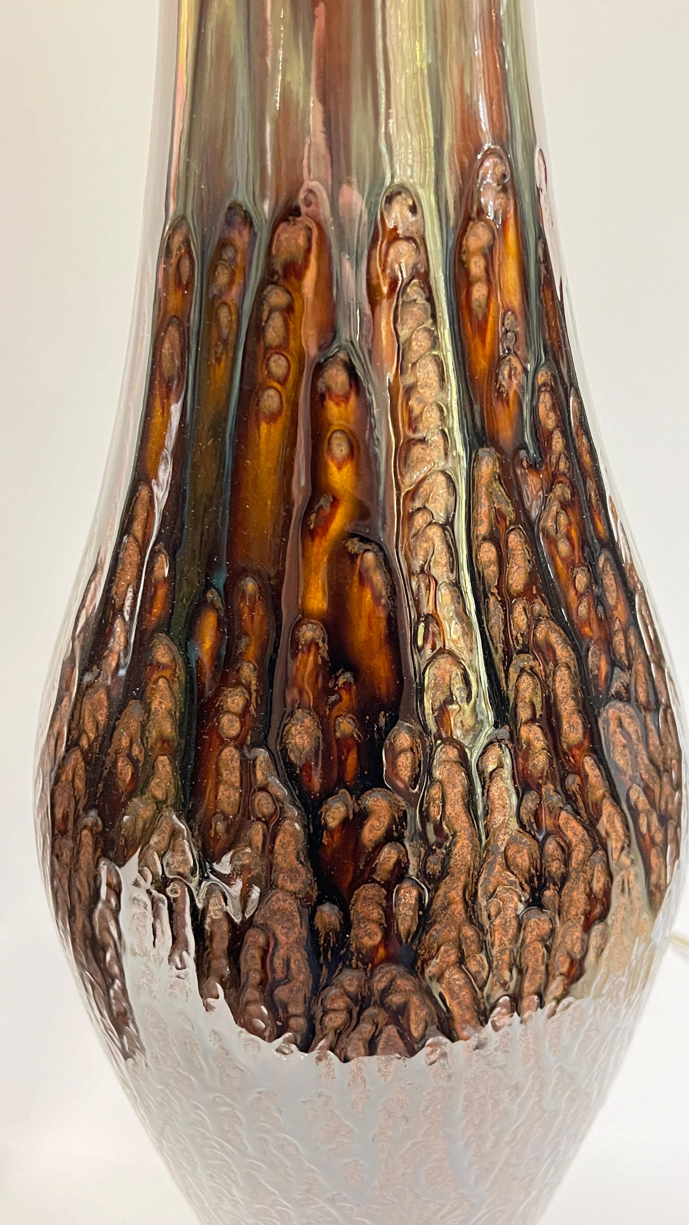 Pair Mid-Century Modern Amber and Brown Glazed Ceramic Table Lamps For Sale 7