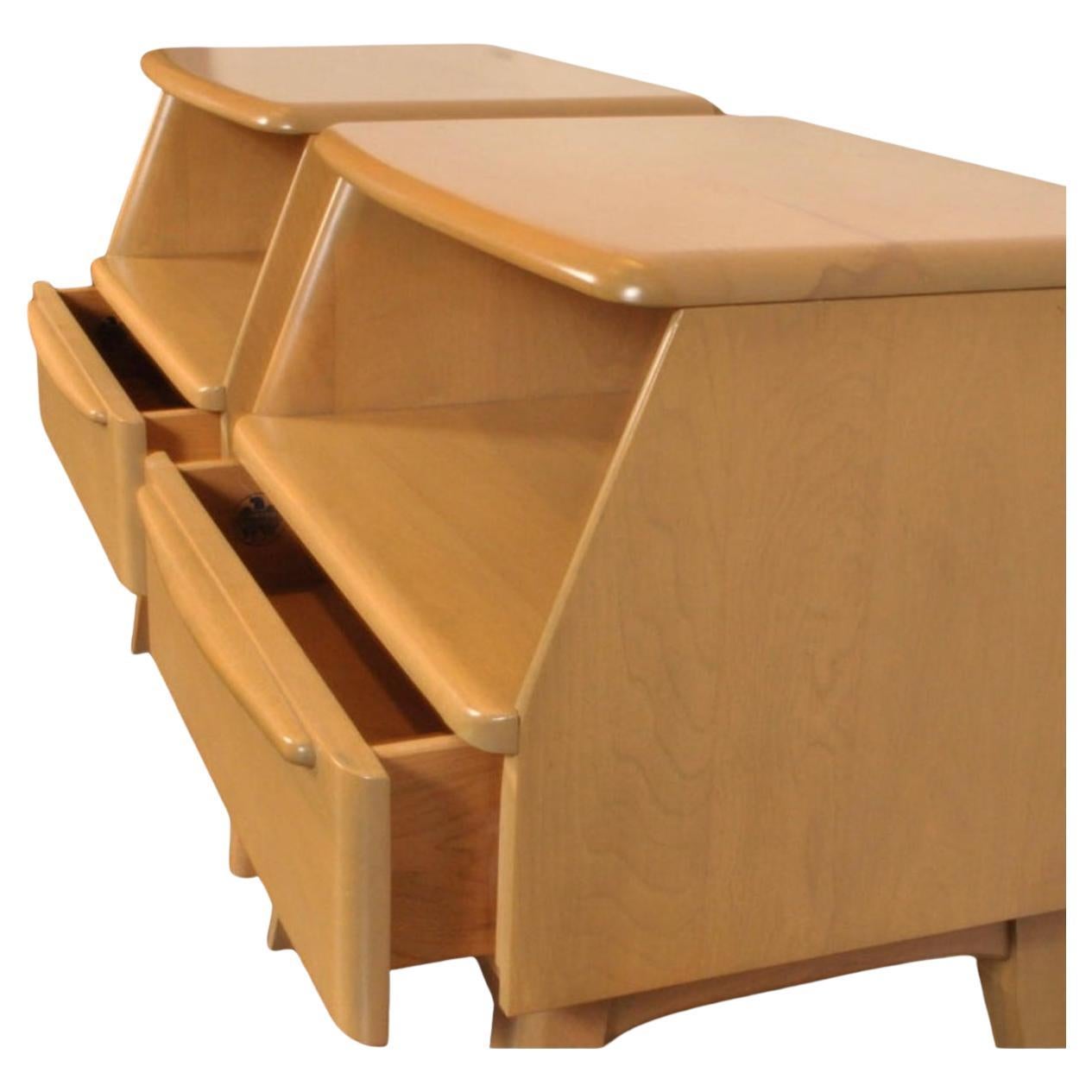 Woodwork Pair Mid-Century Modern American Sculpted Maple Nightstands Heywood