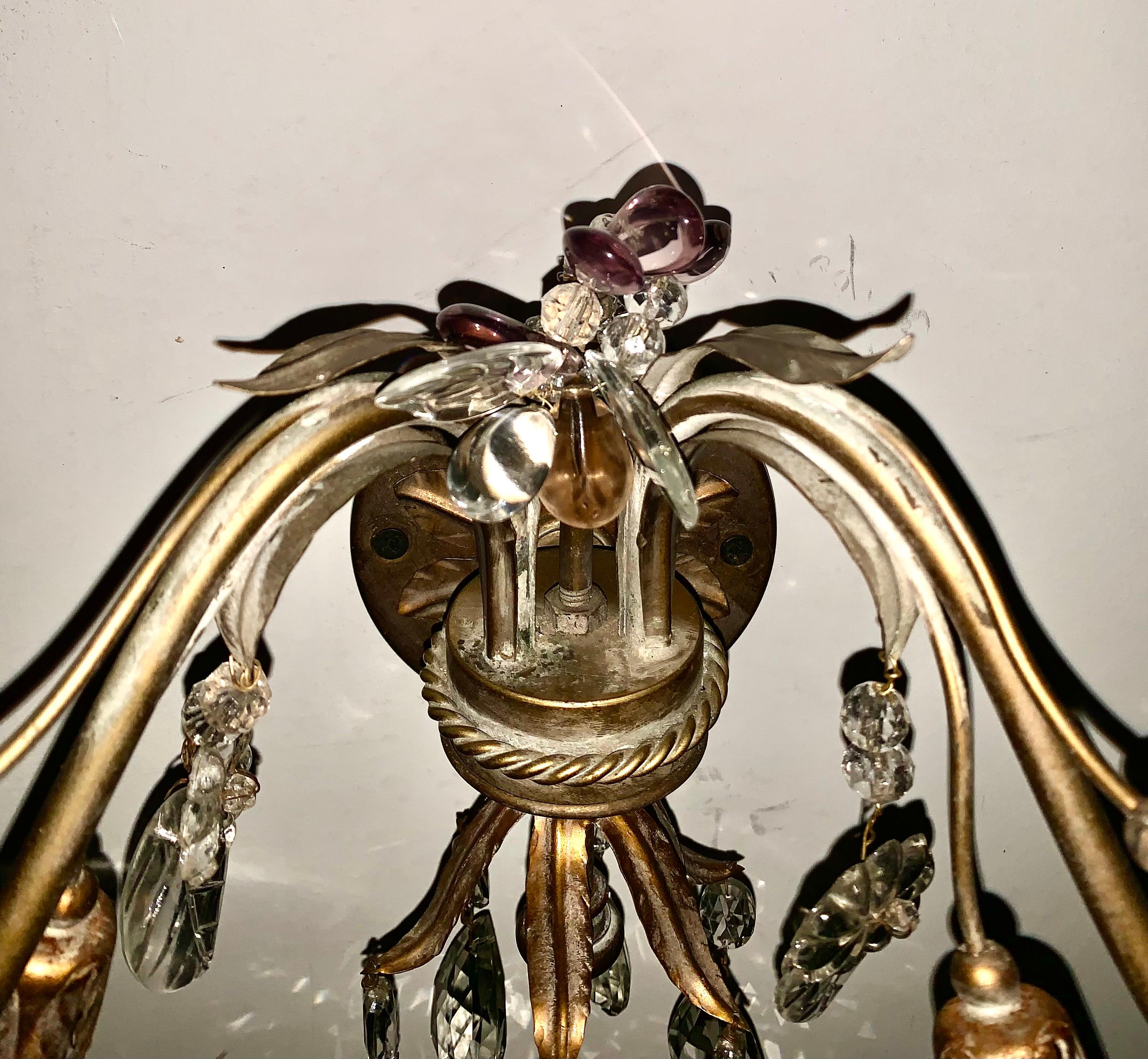 Paire d'appliques en métal doré à feuilles et fleurs en cristal, style Bagues, modernité du milieu du siècle dernier en vente 5