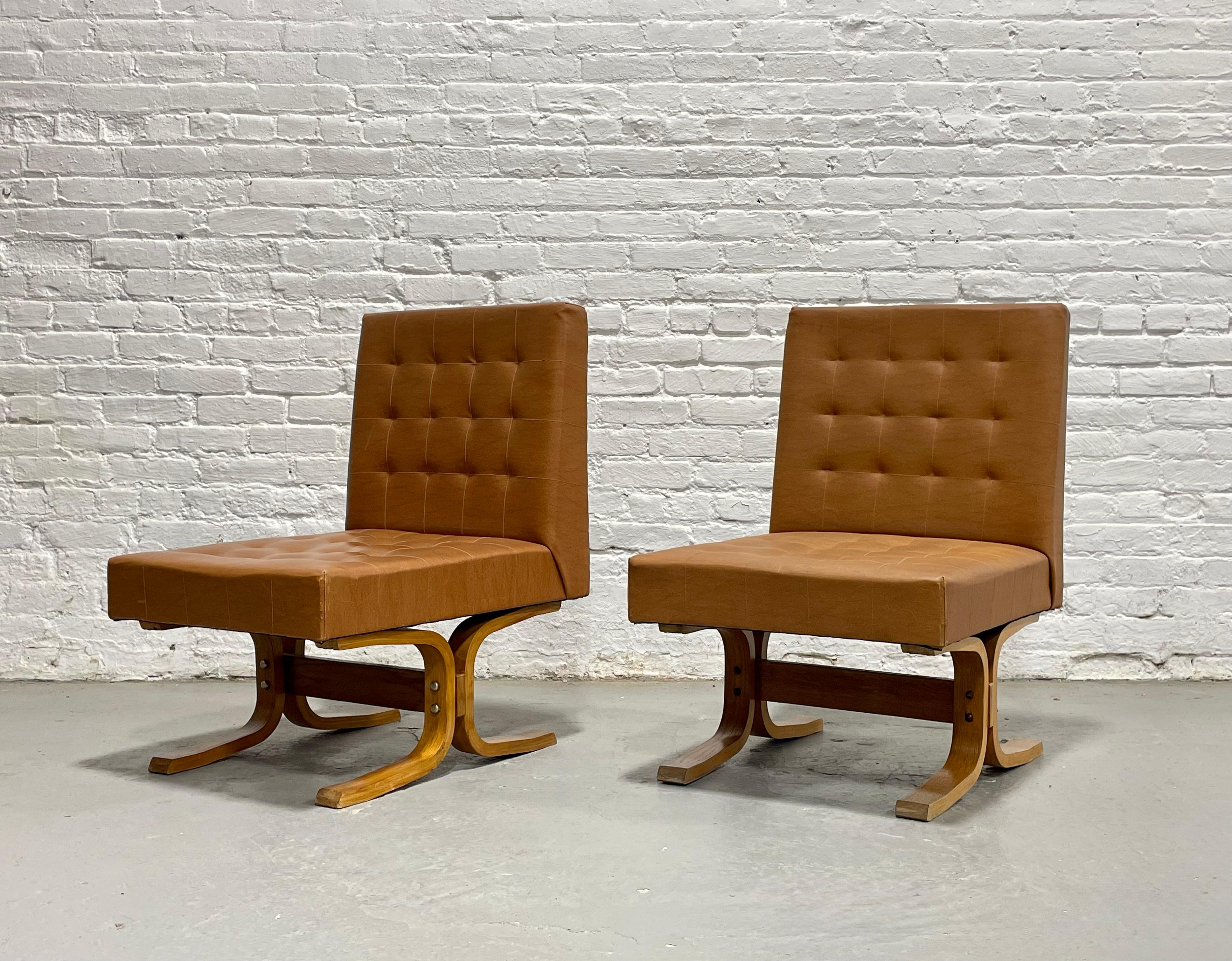Pärchen - Mid Century Modern BENTWOOD Lounge Chairs von Ludvik Volak, Tschechien, um 1960 (Moderne der Mitte des Jahrhunderts) im Angebot