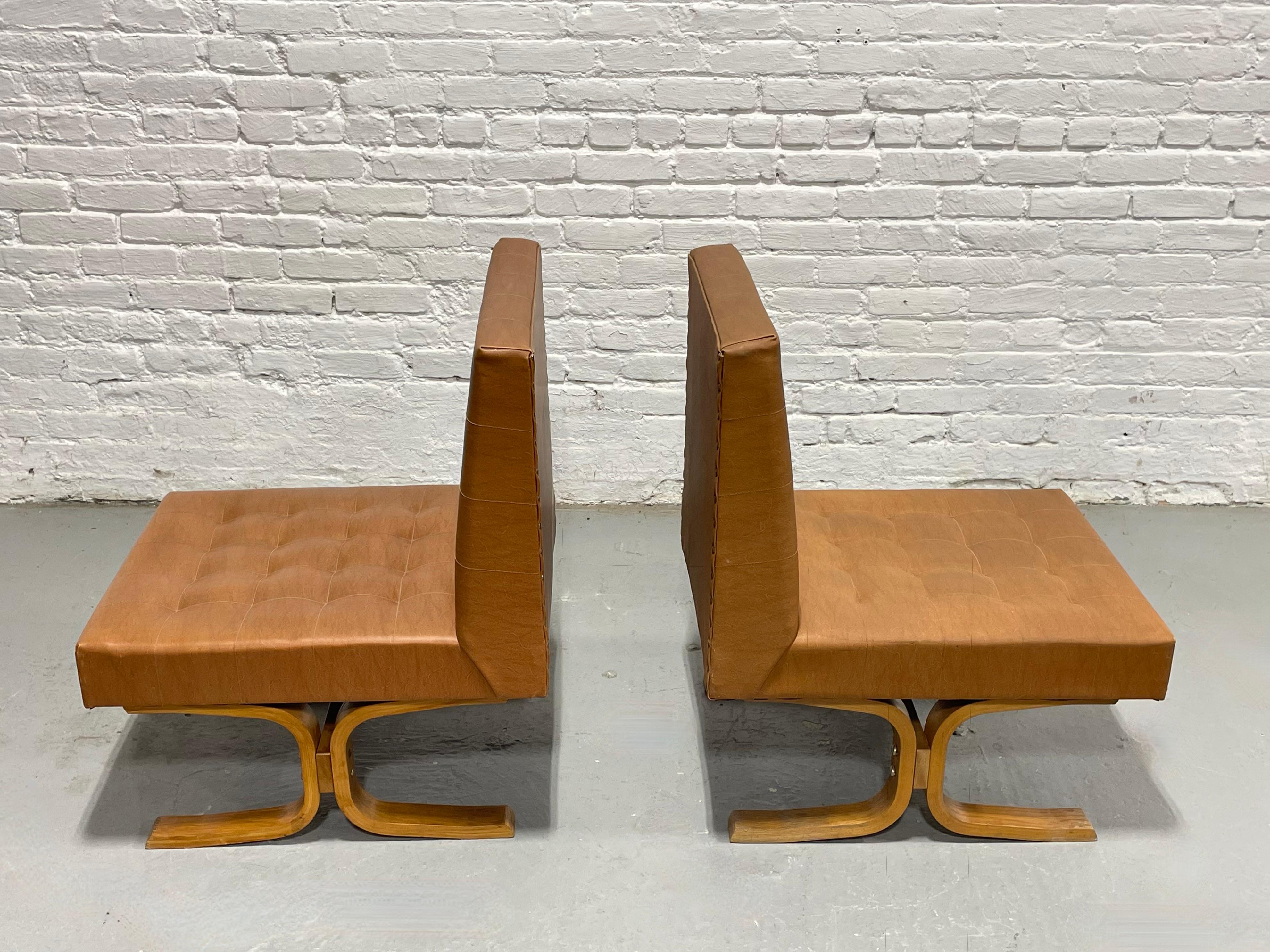 Pärchen - Mid Century Modern BENTWOOD Lounge Chairs von Ludvik Volak, Tschechien, um 1960 im Angebot 3