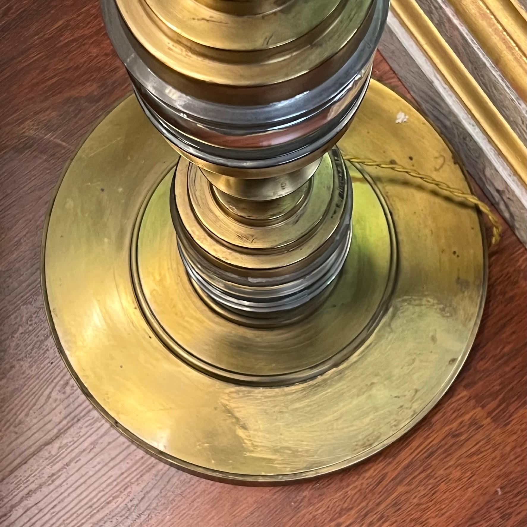 Pair Mid-Century Modern Brass and Glass Floor Lamps For Sale 11