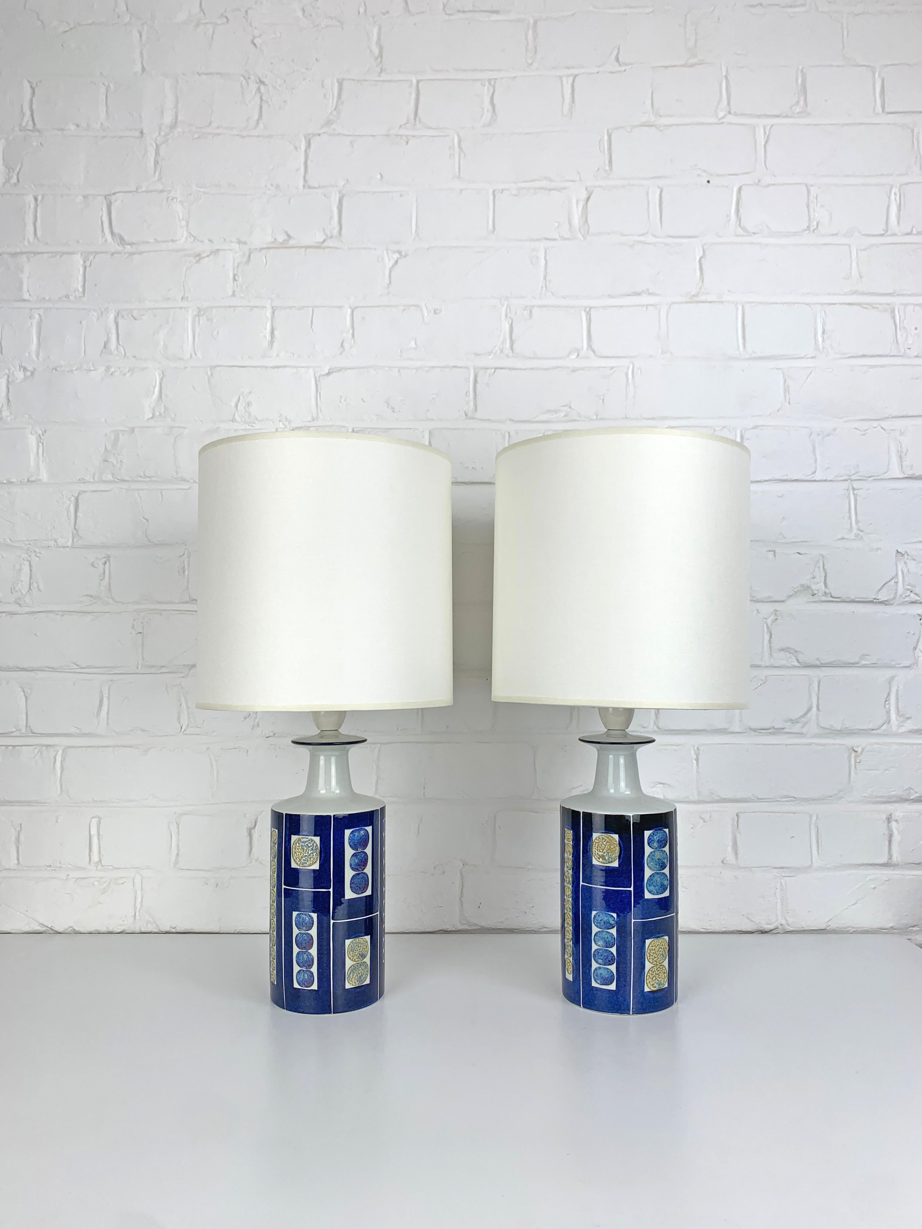 Pair Mid-Century Modern Ceramic Lamps Royal Copenhagen Fog&Morup Denmark 1960s (Handbemalt) im Angebot