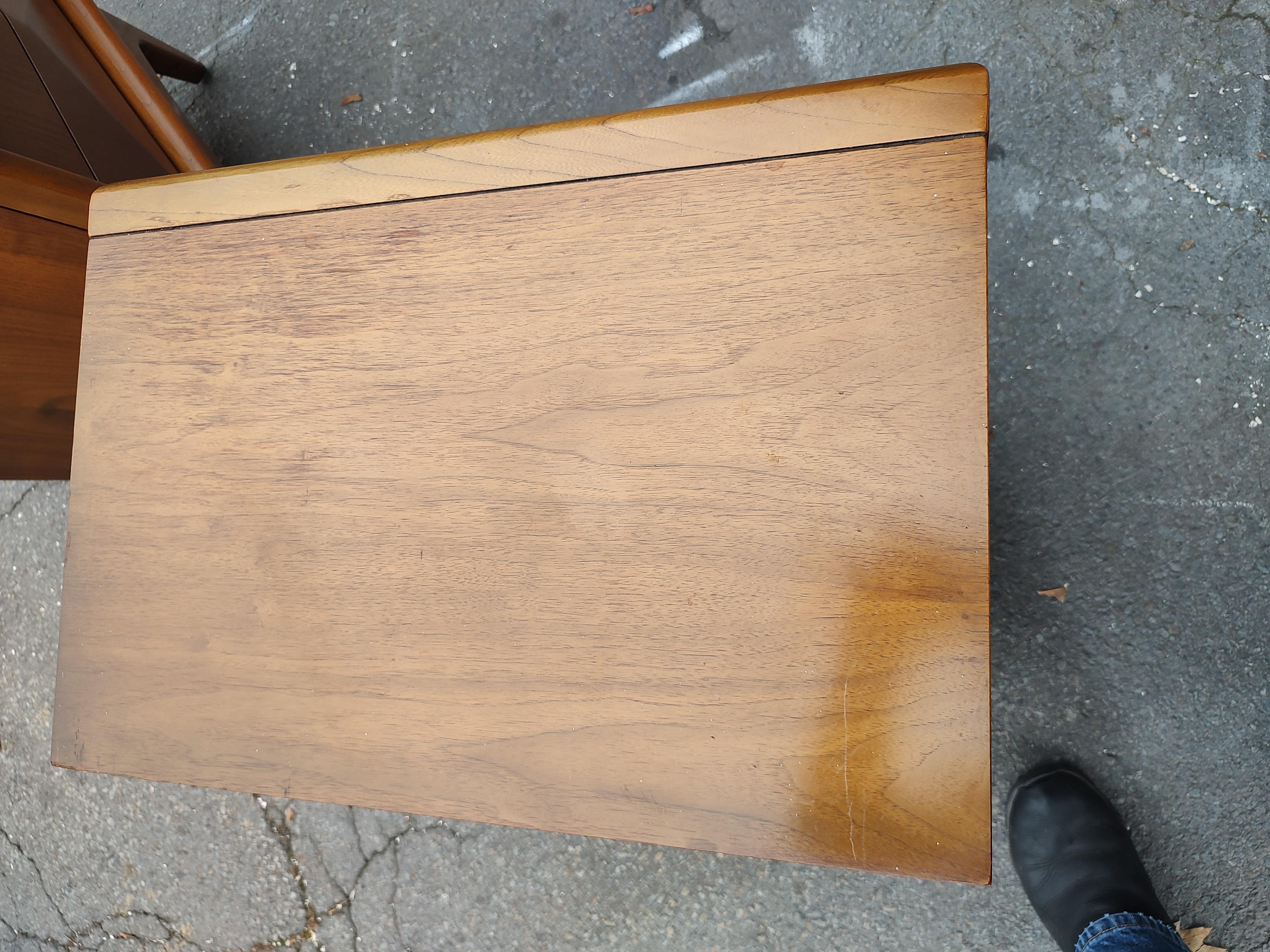 Pair Mid Century Modern Diamond Faced Walnut Night Stands by United Furniture 1