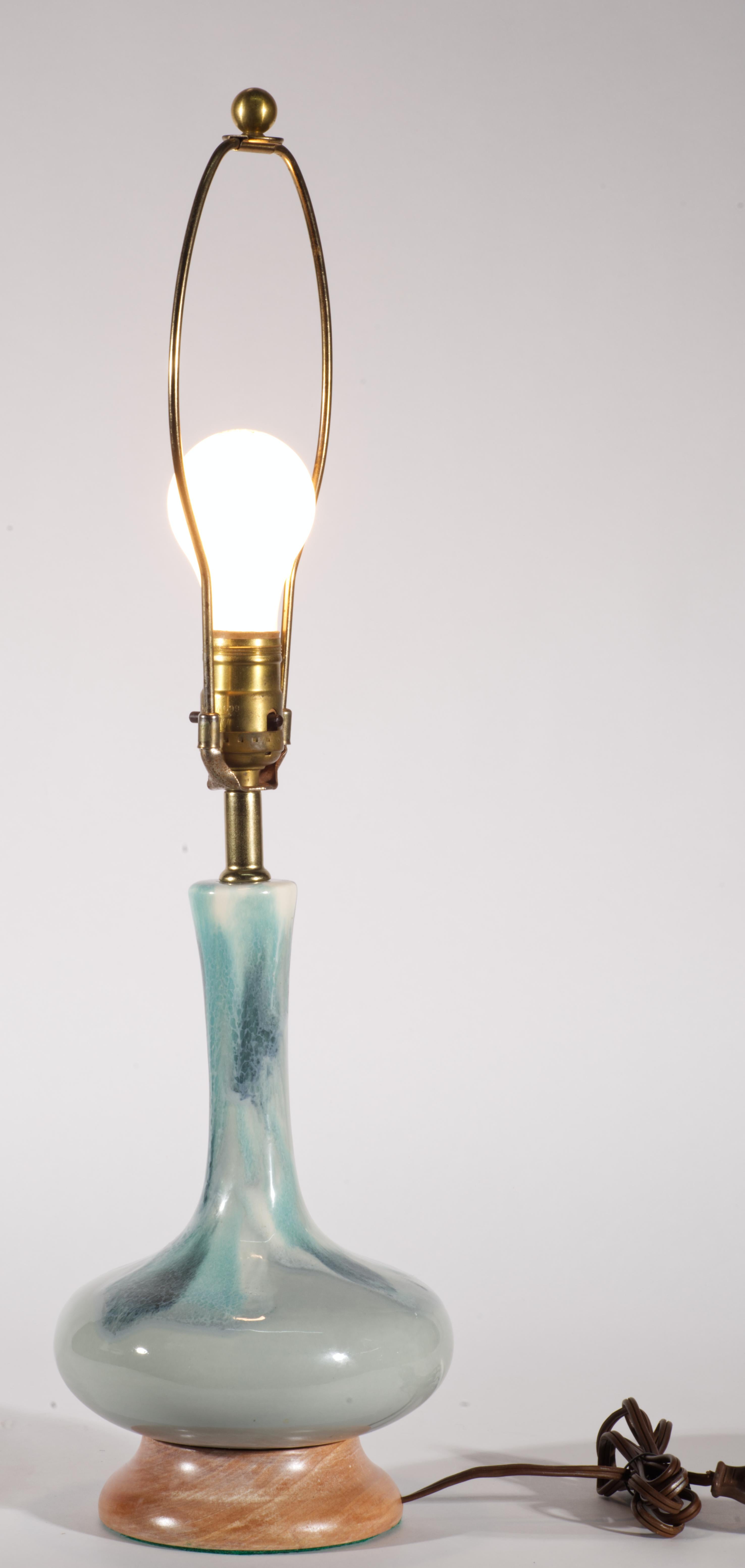Paire de lampes de table en céramique Drip Flambe du milieu du siècle dernier Haeger années 1950 en vente 8