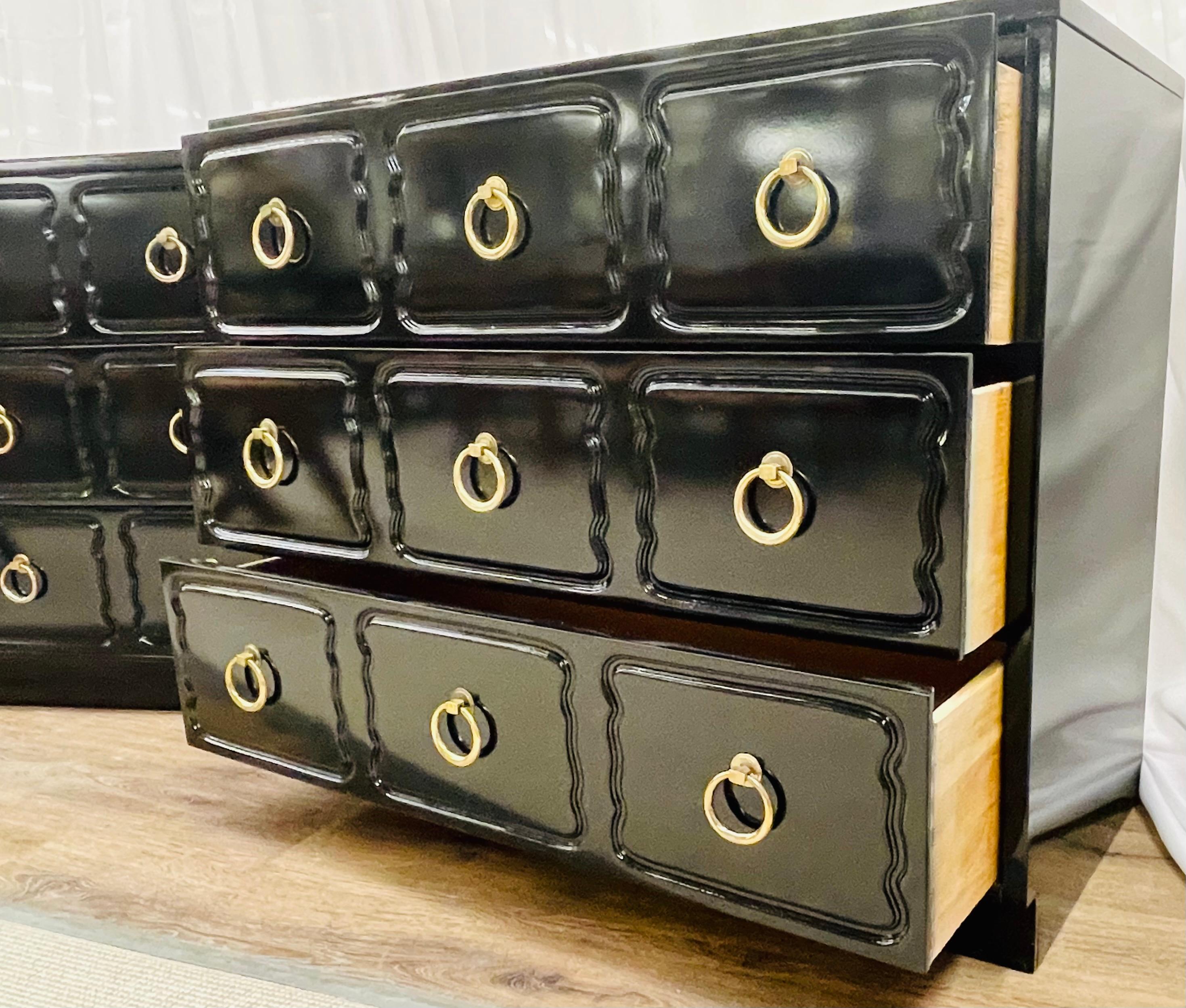 Pair Mid-Century Modern Ebony Commodes/Nightstands/Chests, Dorothy Draper Style 2