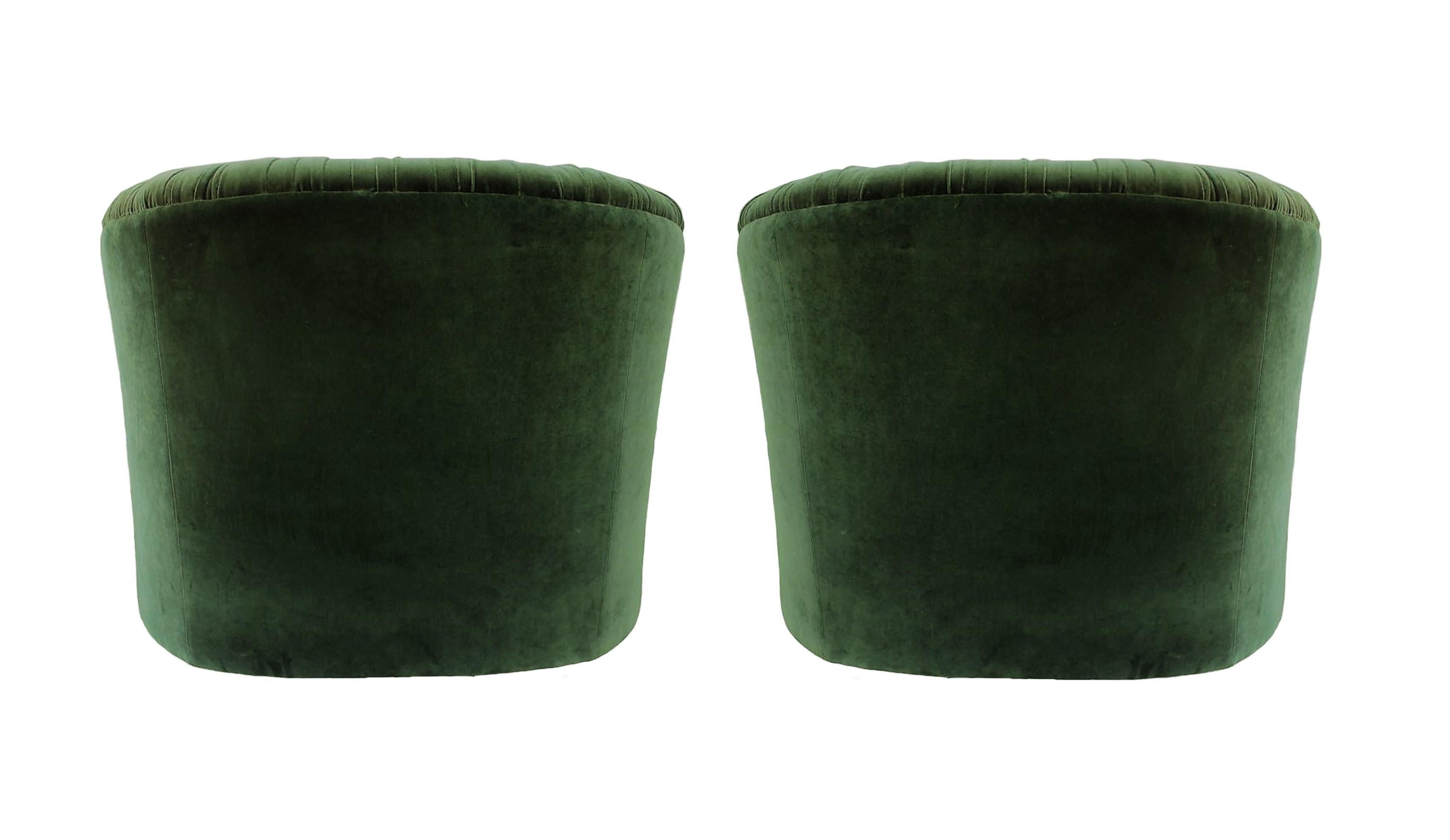 Pair Mid-Century Modern Green Ruched Barrel Back Swivel Chairs In Excellent Condition In Dallas, TX