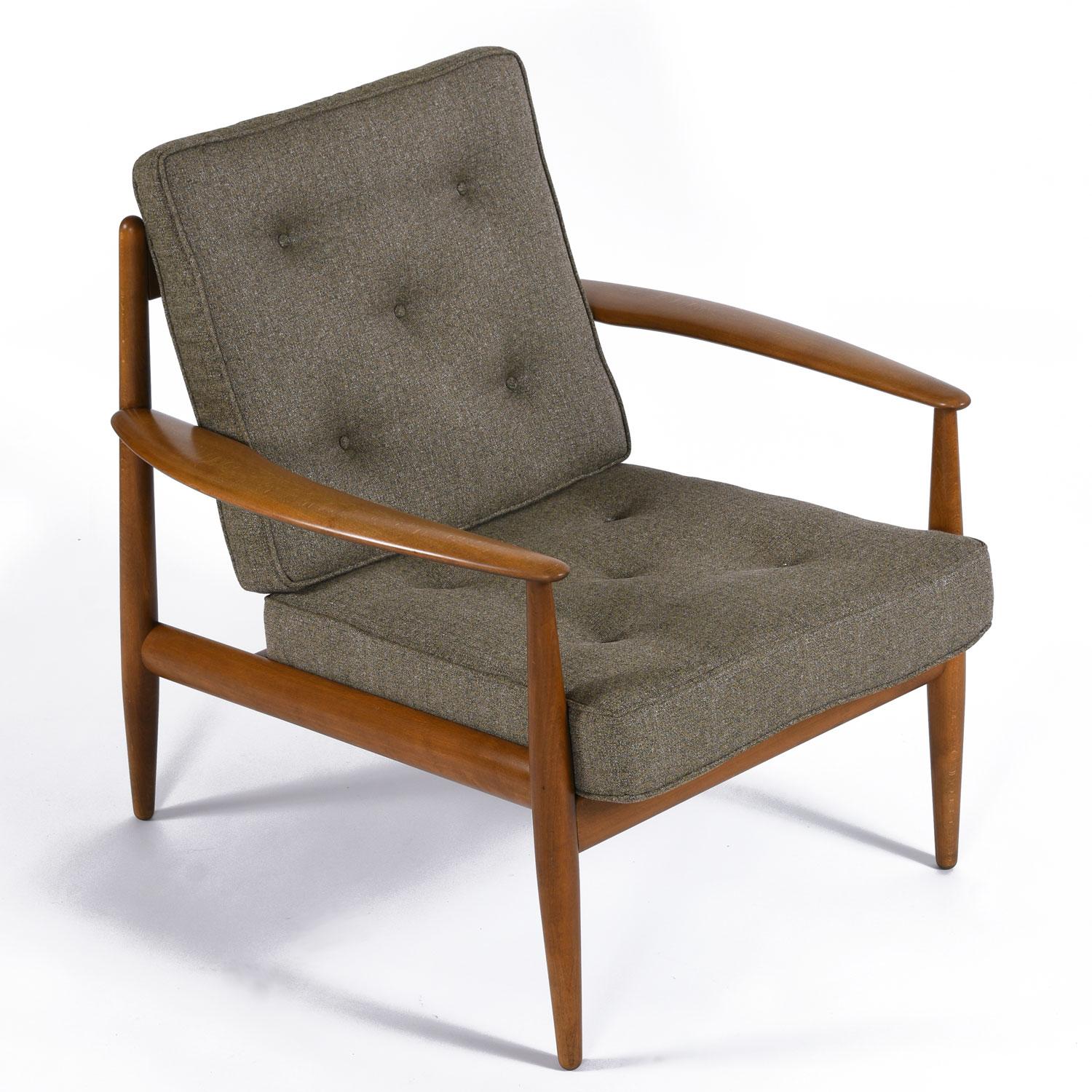 Pair Mid-Century Modern Grete Jalk France Daverkosen Danish Lounge Chairs 7