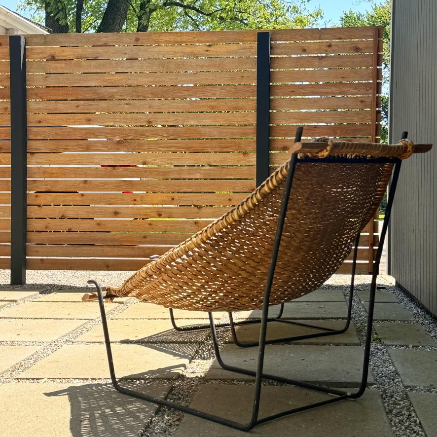 Pair Mid Century Modern Iron and Rattan John Risley Duyan Lounge Chairs 1950s In Good Condition For Sale In Troy, MI