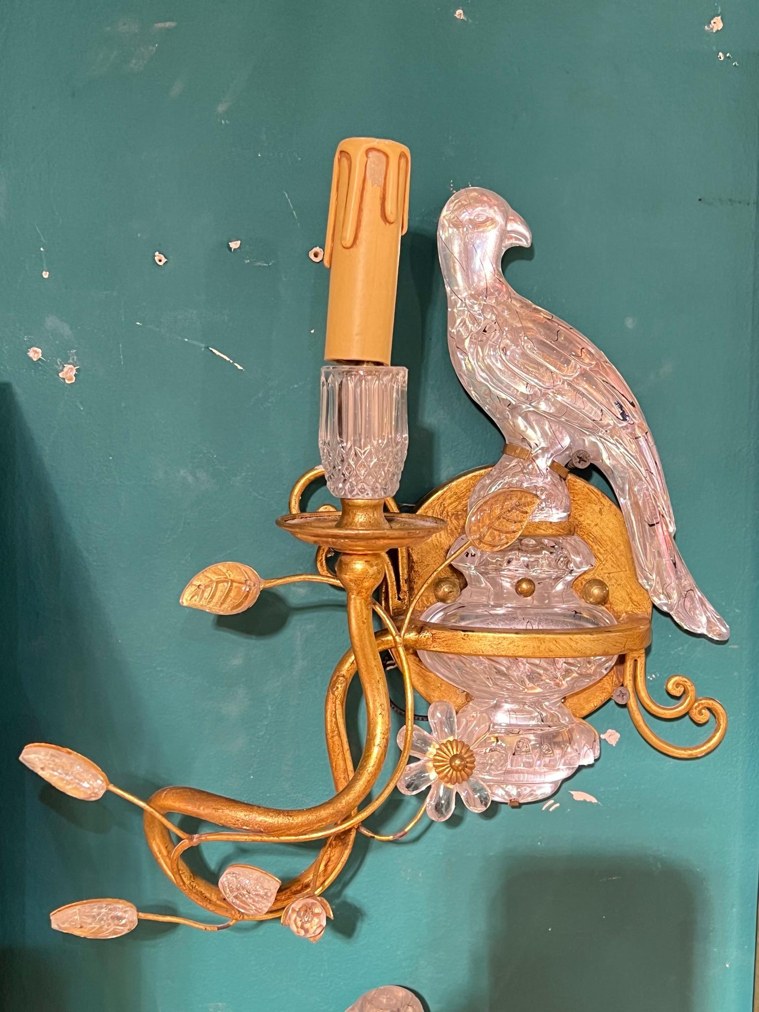 Pair Mid-Century Modern Italian Parrot Form Gilt Metal and Glass Sconces 4