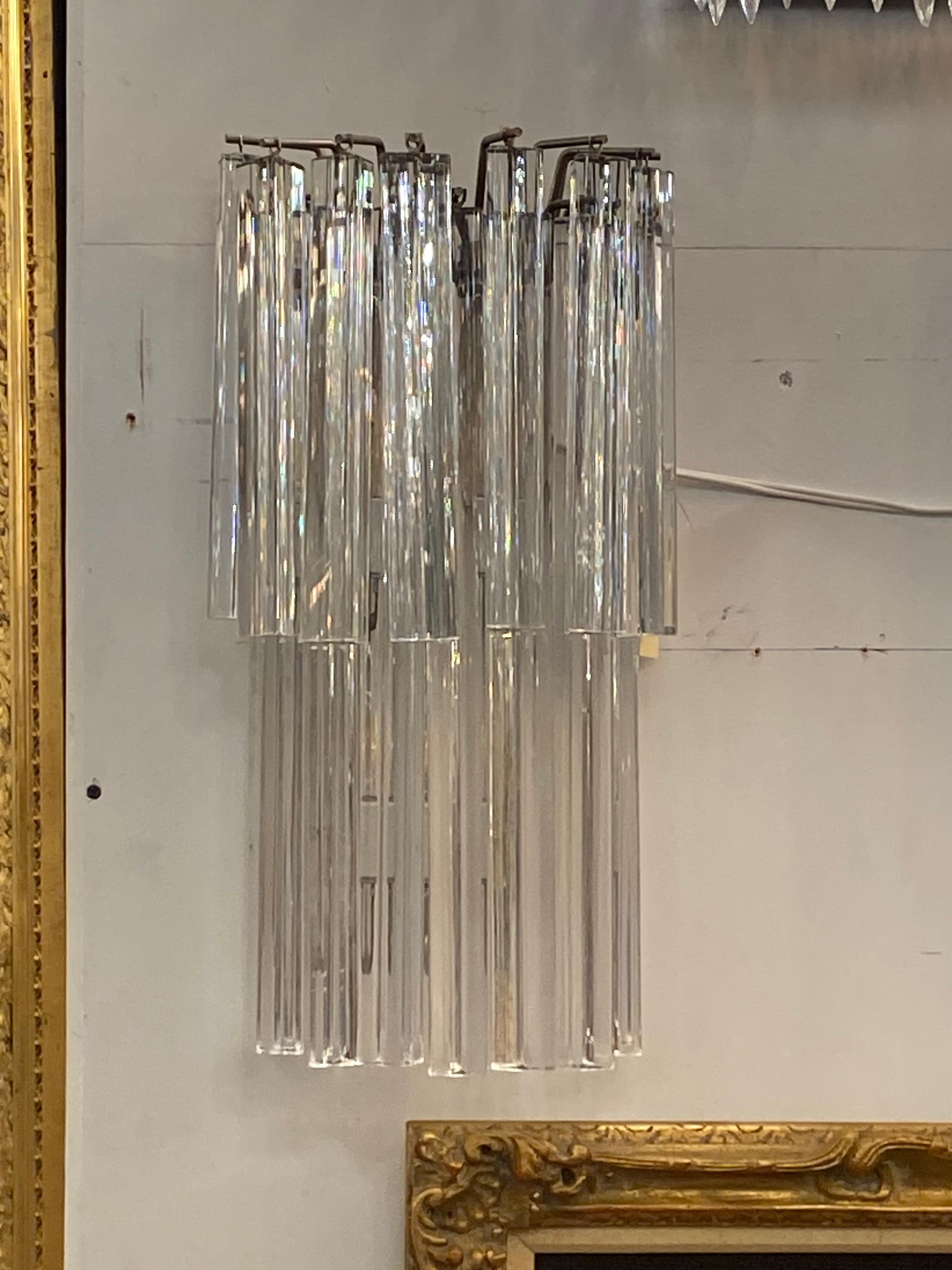 Paire d'appliques en cristal de style italien moderne du milieu du siècle, quantité disponible en vente 4
