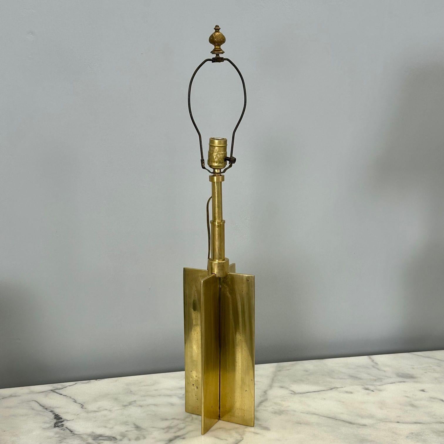 Bronze Paire de lampes de bureau en bronze massif de style Jean Michel Frank, mi-siècle moderne en vente