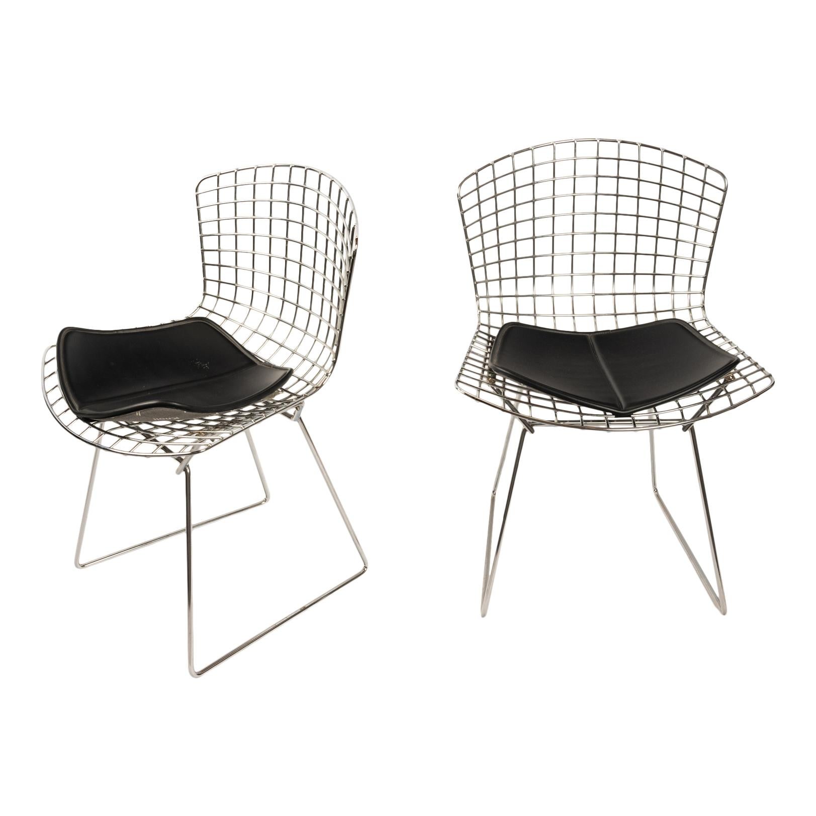 Italiano Coppia di poltrone in acciaio dello Studio A di Knoll del Mid Century Modern e pad Harry Bertoia 1970 in vendita