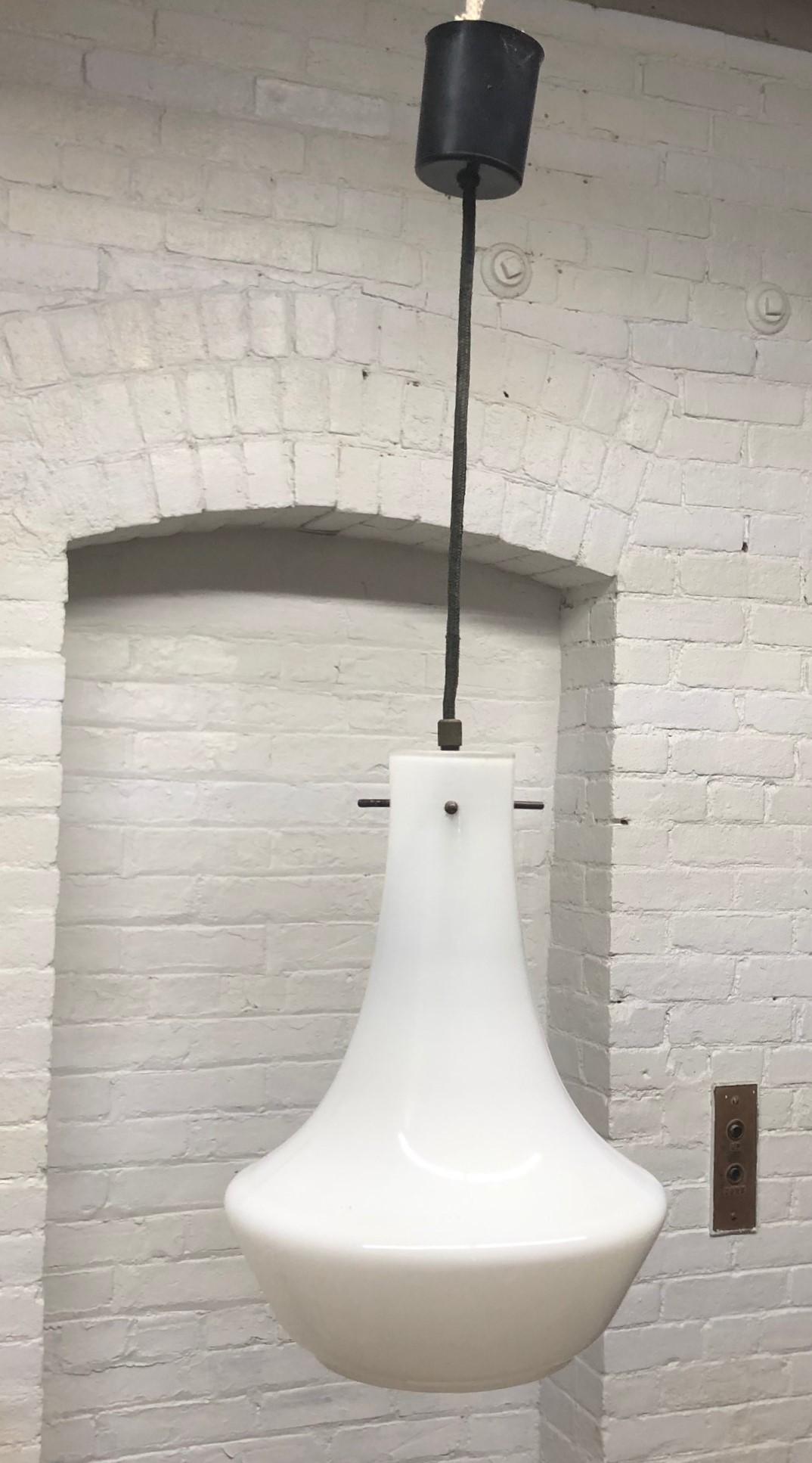 Pair of Mid-Century Modern Light Fixtures In Good Condition For Sale In New York, NY