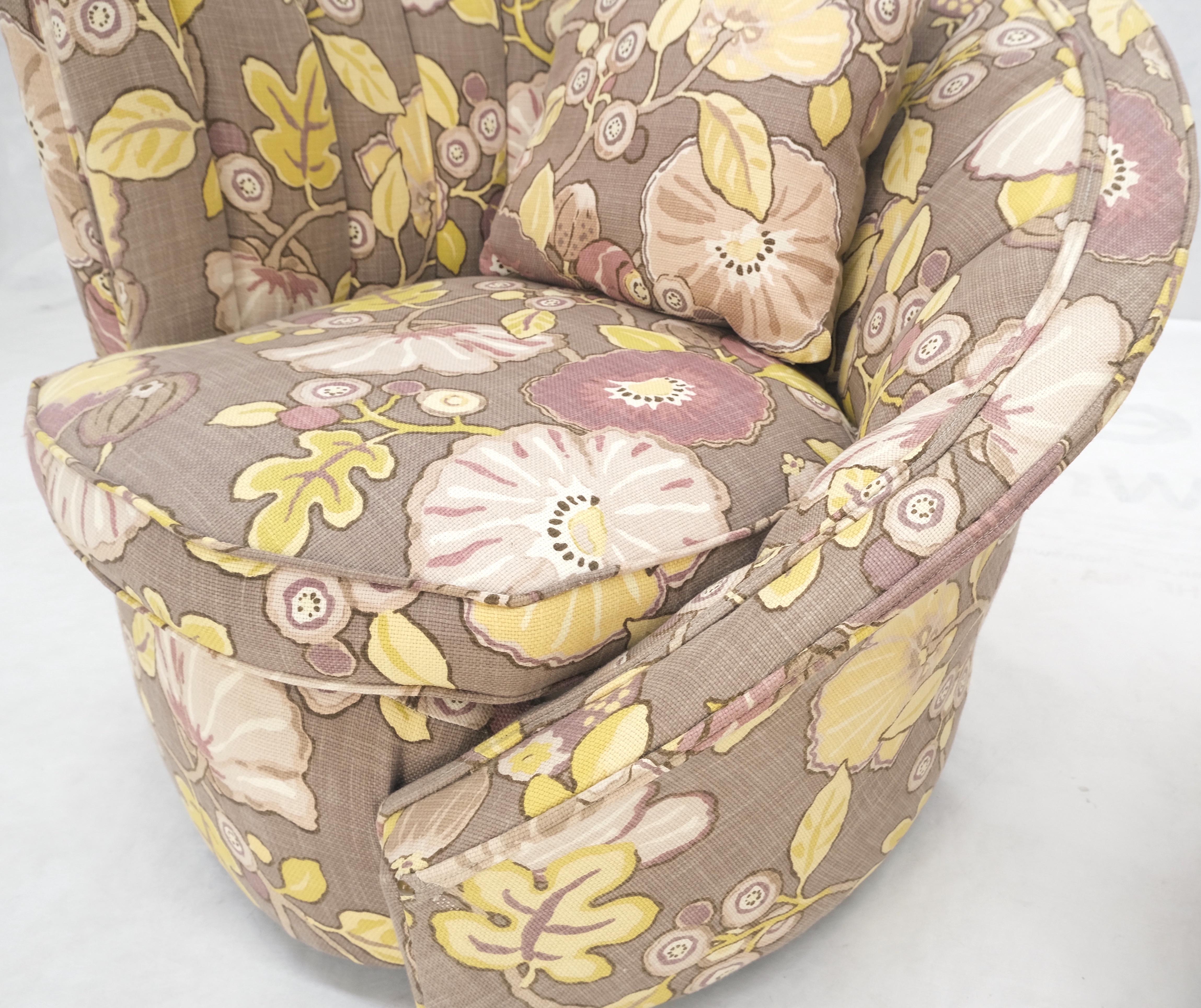 Pareja de Sillas Nautilus Lounge Fire Side Modernas de mediados de siglo con estampado abstracto en venta 4