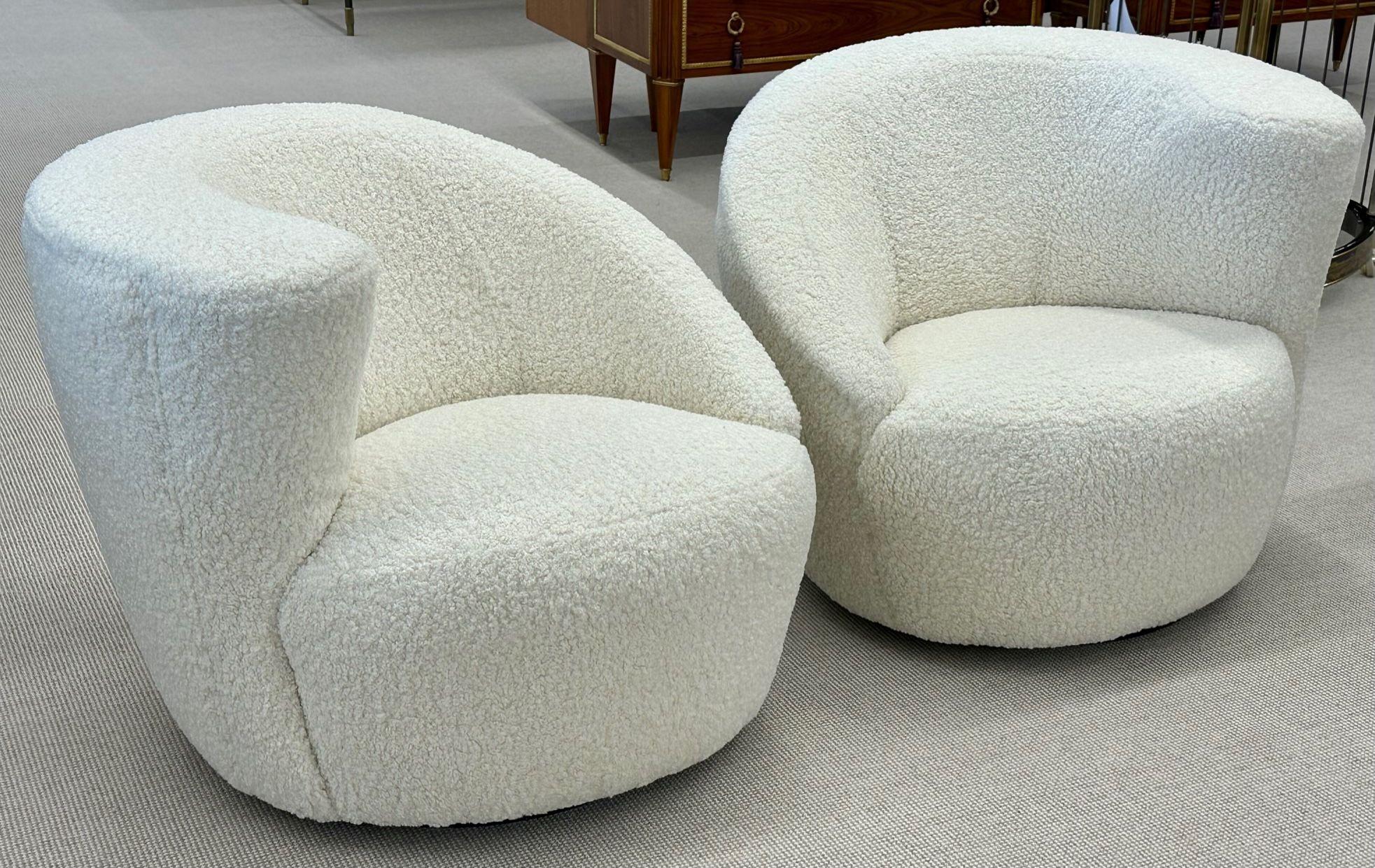 Pair Mid-Century Modern Nautilus Swivel Chairs, Vladimir Kagan for Directional In Good Condition In Stamford, CT